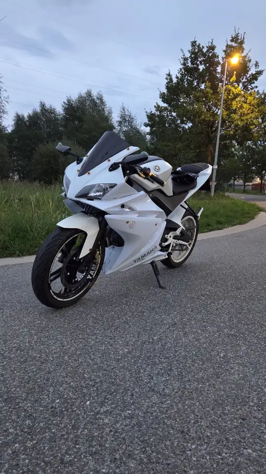 Yamaha YZF-R125