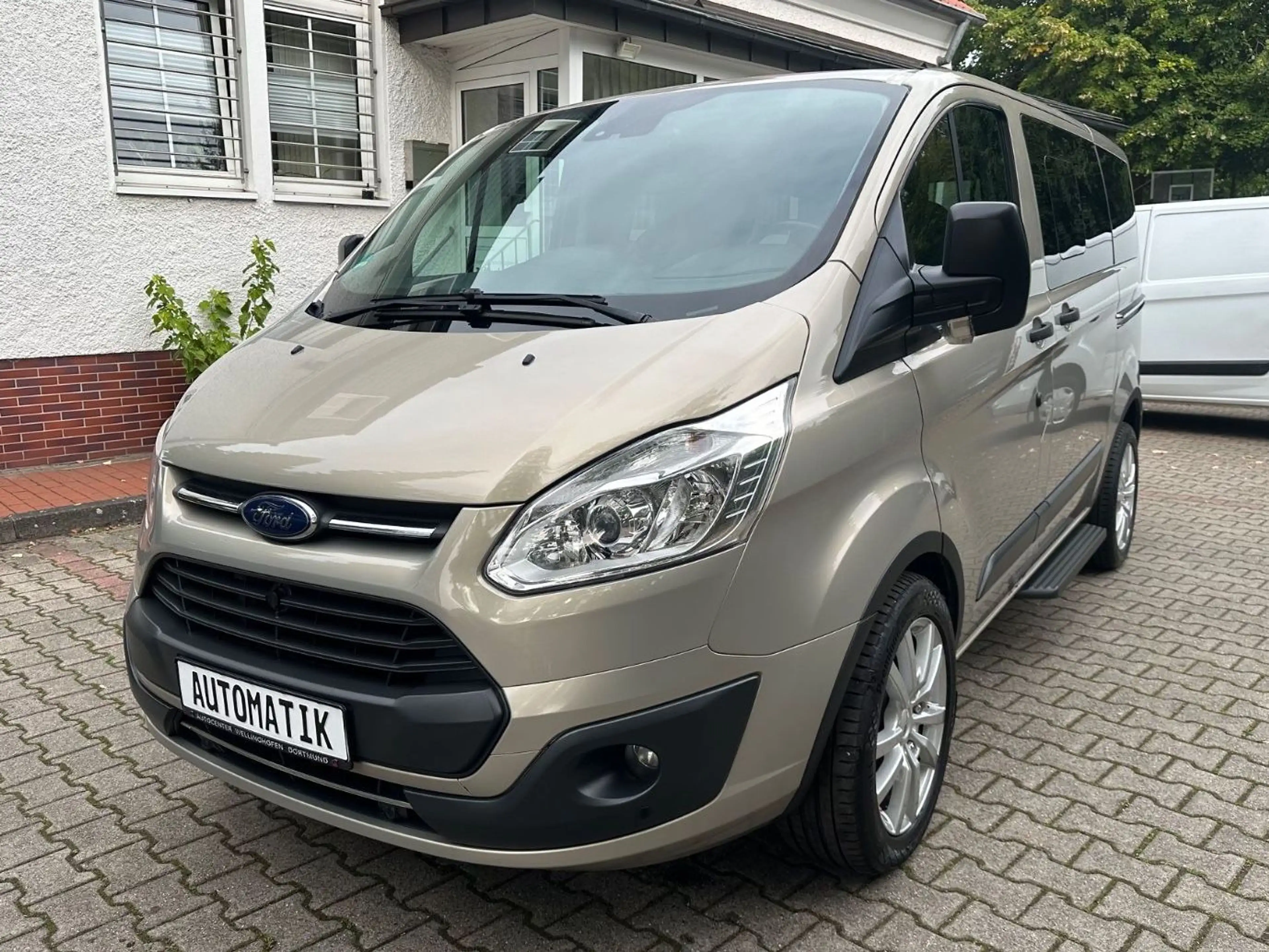 Ford Tourneo Custom /Euroline/Westfalia/Sortimo/1.Hand