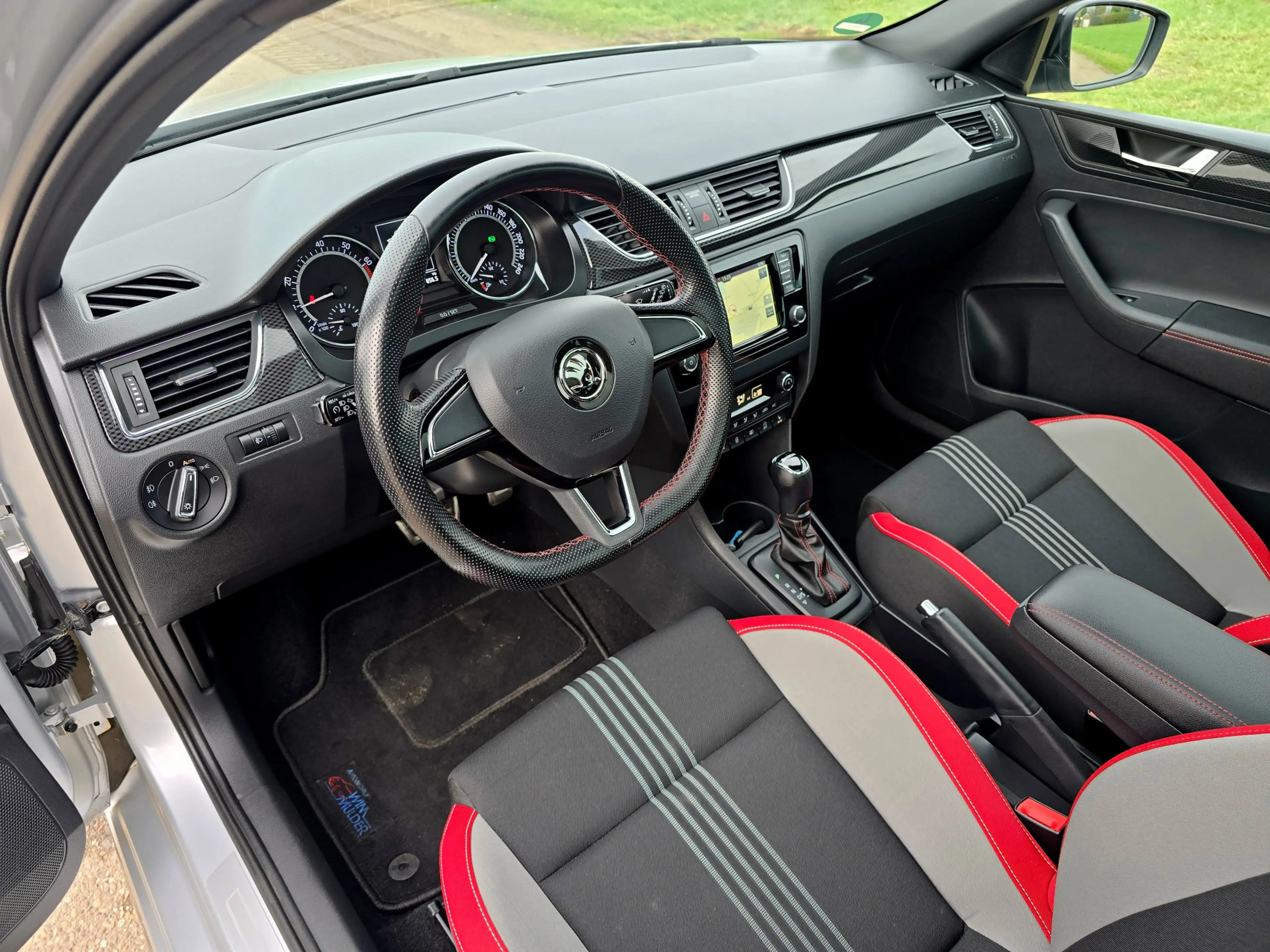 Skoda Rapid/Spaceback 1.0 TSI Greentech Clever - 110 Pk - Euro 6 - AUTOM — photo 26