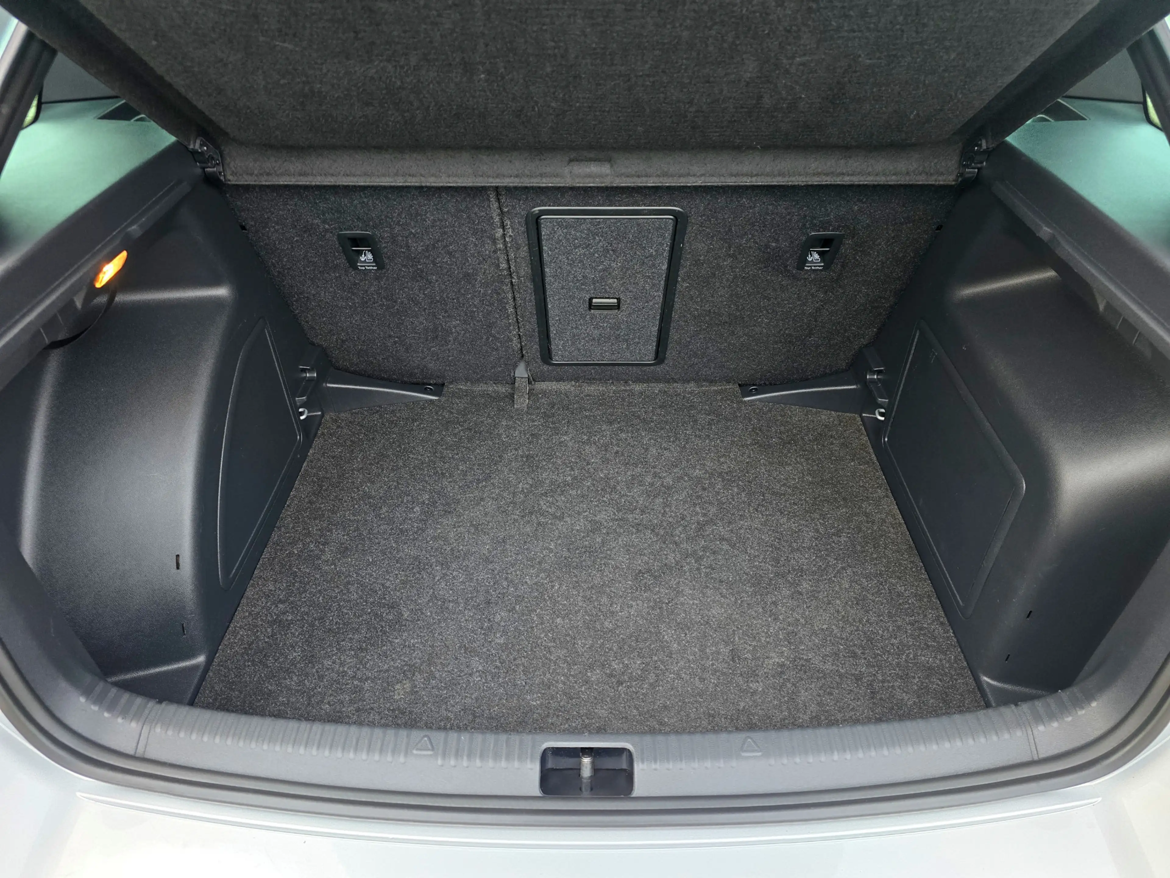 Skoda Rapid/Spaceback 1.0 TSI Greentech Clever - 110 Pk - Euro 6 - AUTOM — photo 6
