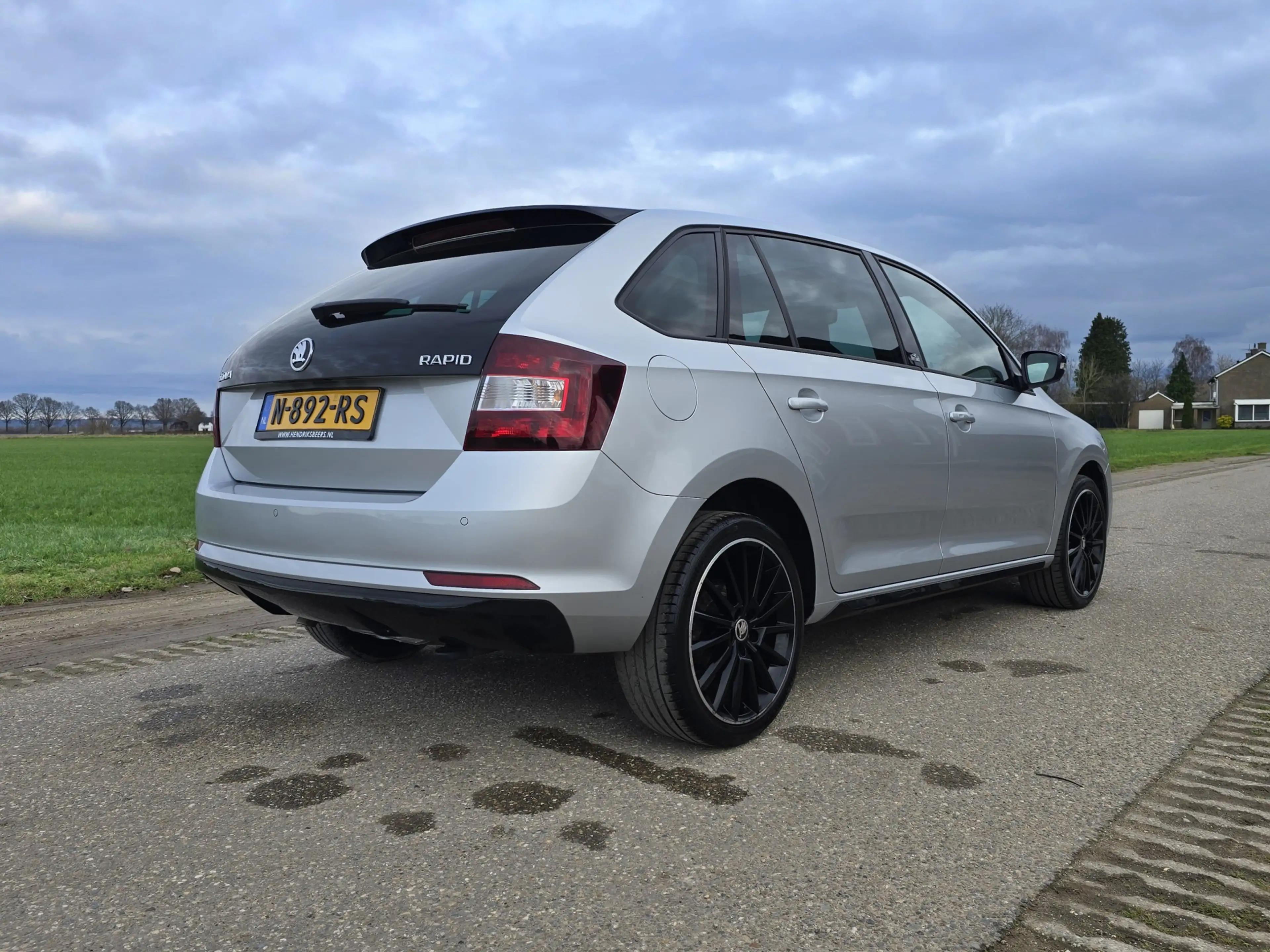 Skoda Rapid/Spaceback 1.0 TSI Greentech Clever - 110 Pk - Euro 6 - AUTOM — photo 7
