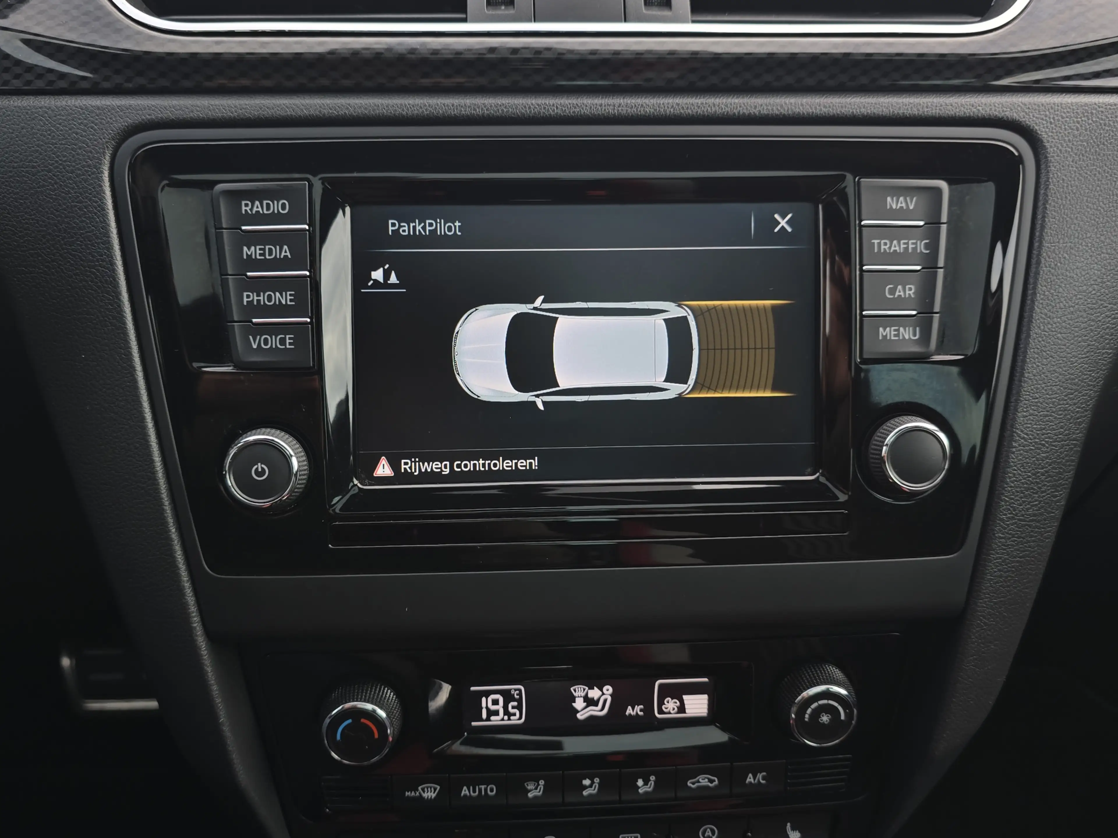Skoda Rapid/Spaceback 1.0 TSI Greentech Clever - 110 Pk - Euro 6 - AUTOM — photo 43