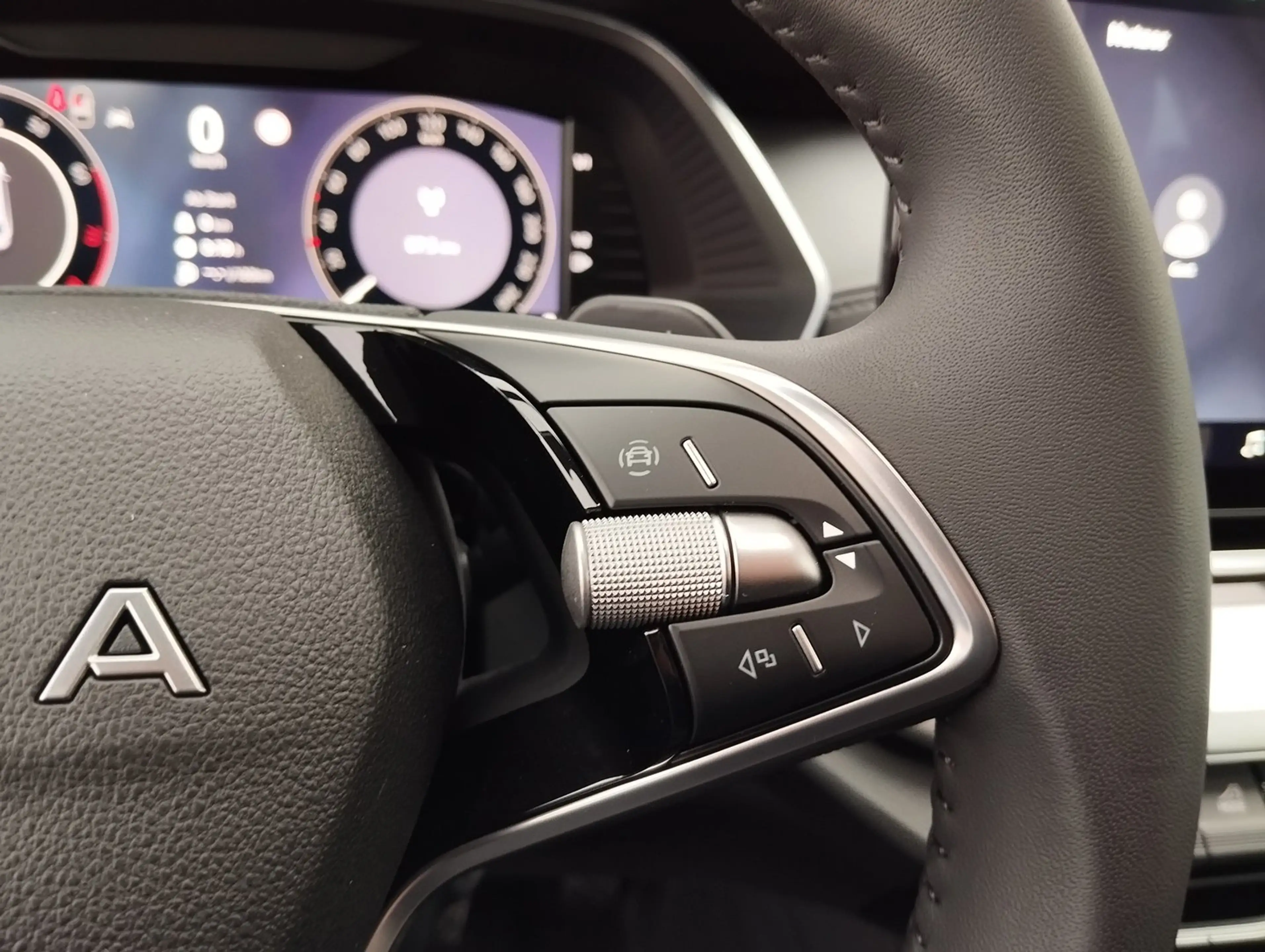Skoda Octavia Selection TSI mHEV DSG — photo 15