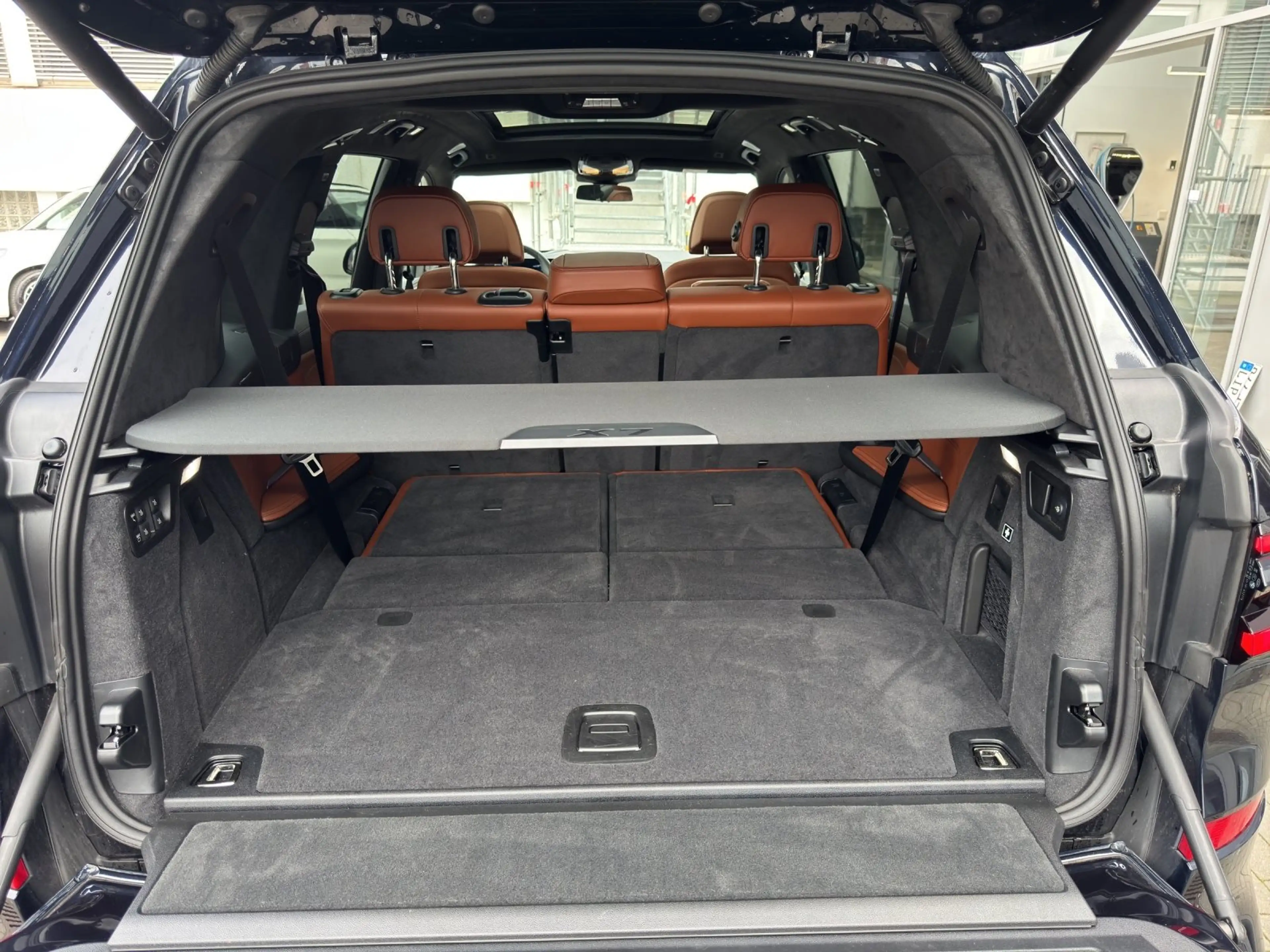 BMW X7 xDrive40d | M Sport Pro| UPE 143.990,-| IconicGlow — photo 15