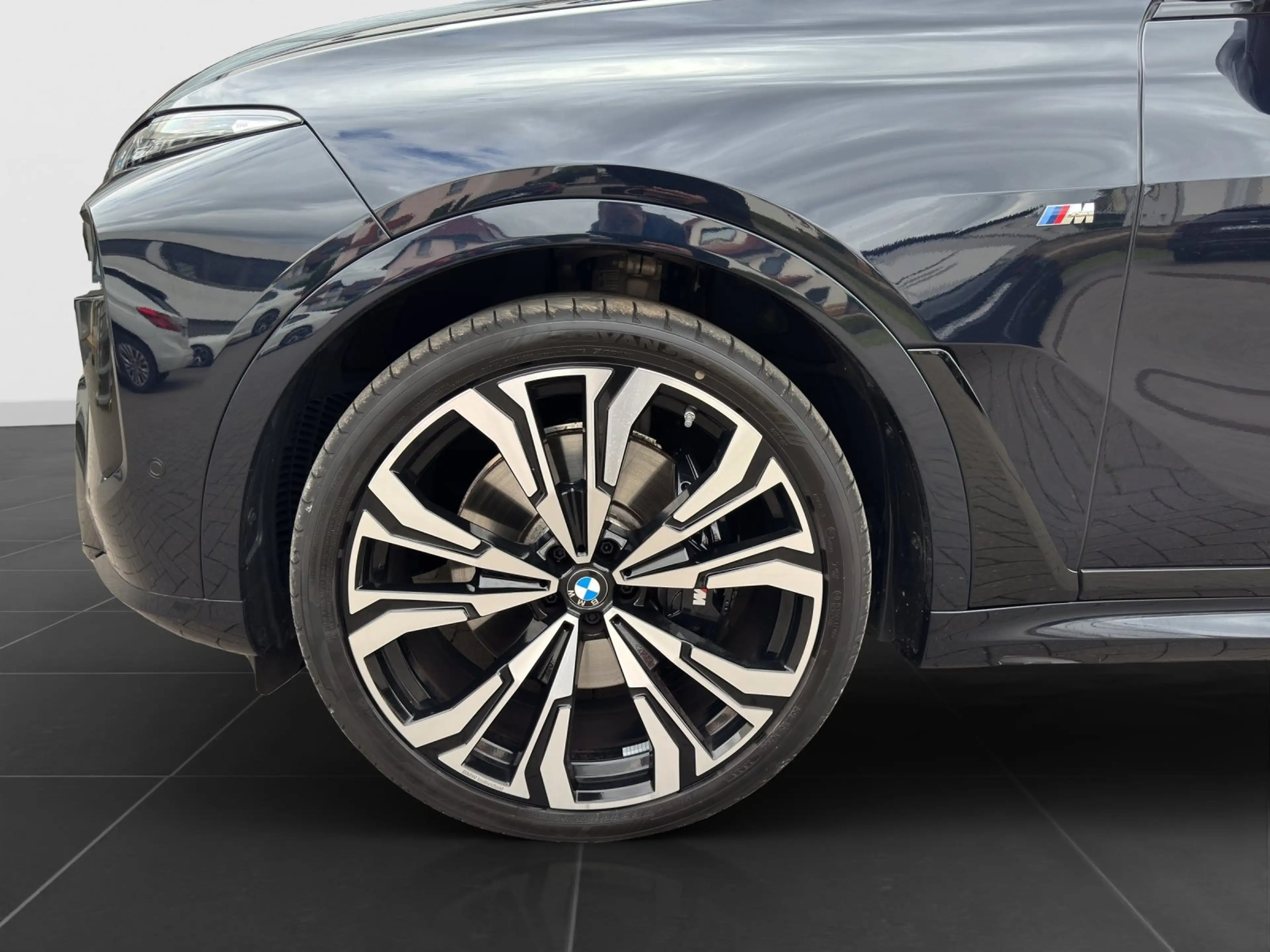 BMW X7 xDrive40d | M Sport Pro| UPE 143.990,-| IconicGlow — photo 8