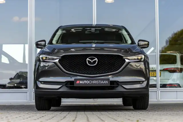Mazda CX-5 view 3