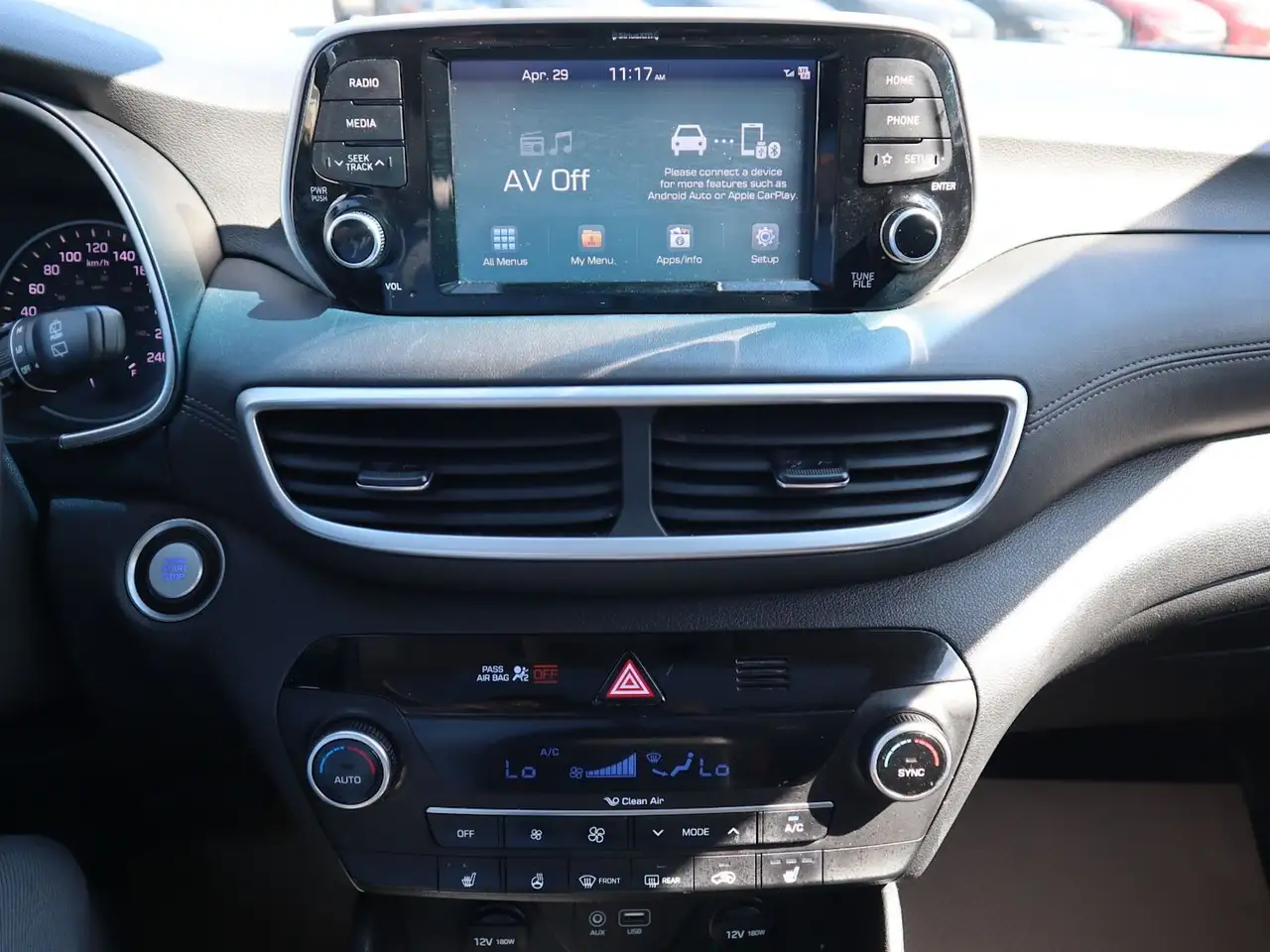 Hyundai TUCSON снимка Hyundai TUCSON
