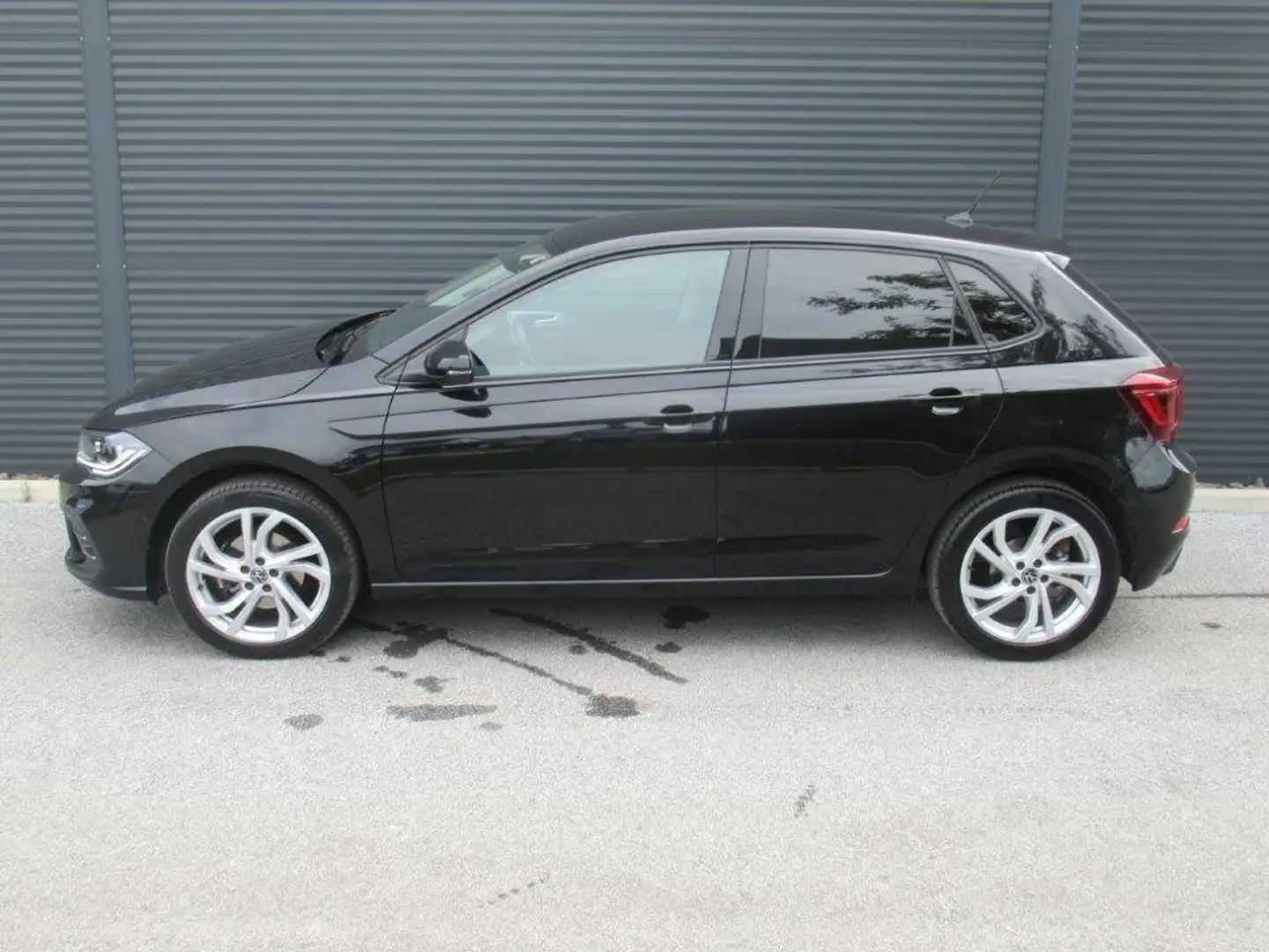 Volkswagen Polo Style TSI DSG. Schwarz - 2