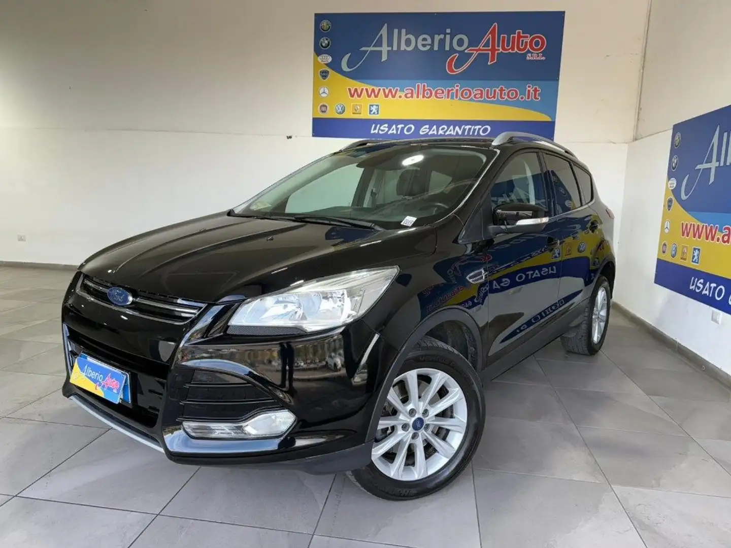 Ford Kuga 2.0 TDCI 150 CV S&S 4WD Titanium Nero - 1