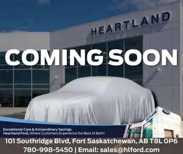 White 2026 Ford F-250 Super Duty Pickup Truck Four-Wheel Drive Automatic