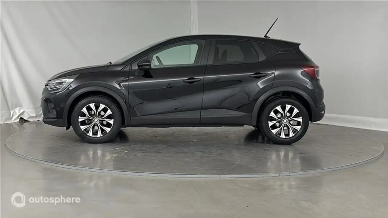 Renault Captur — photo 7