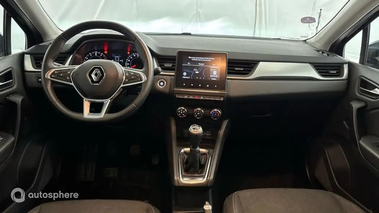 Renault Captur — photo 11
