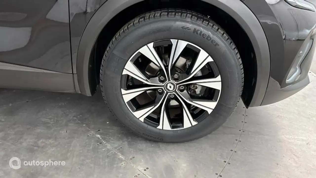 Renault Captur — photo 20