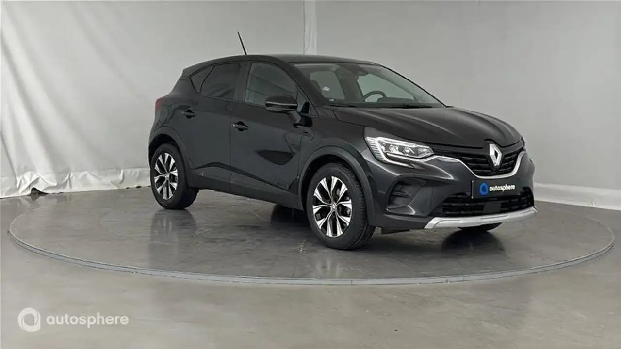 Renault Captur — photo 3