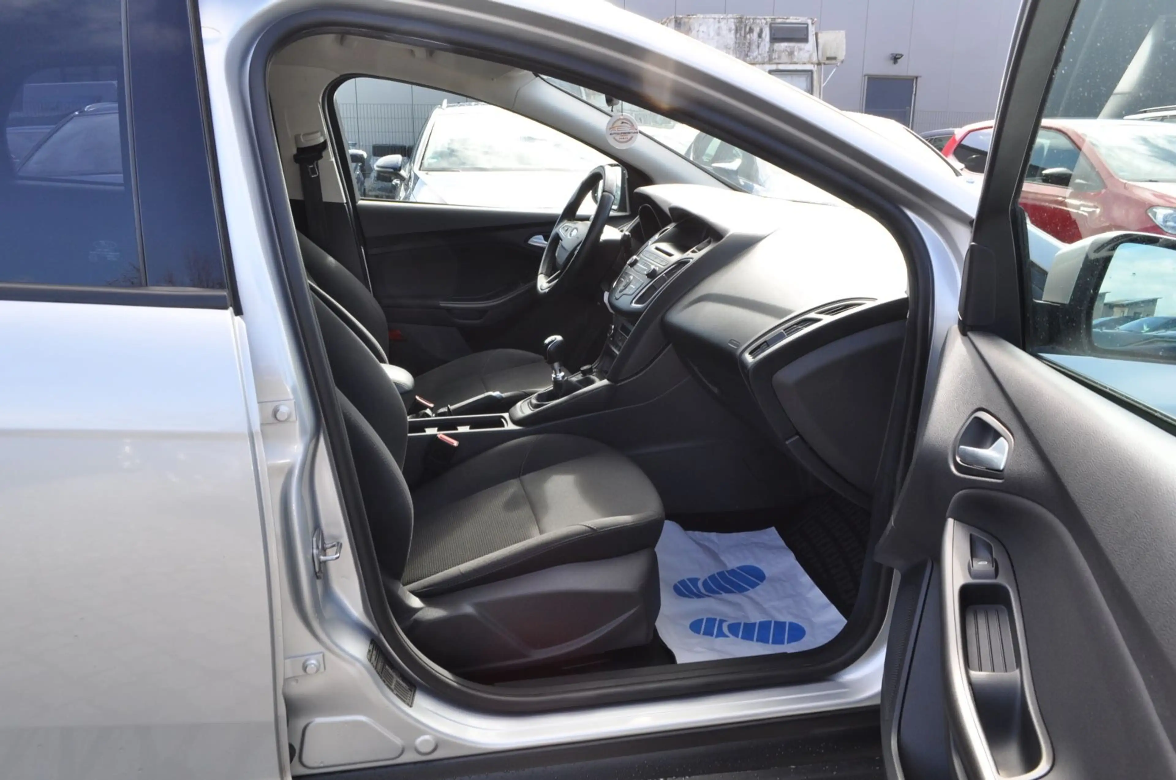 Ford Focus Turnier Business /TEMPOMAT/AHK/KLIMA — photo 9