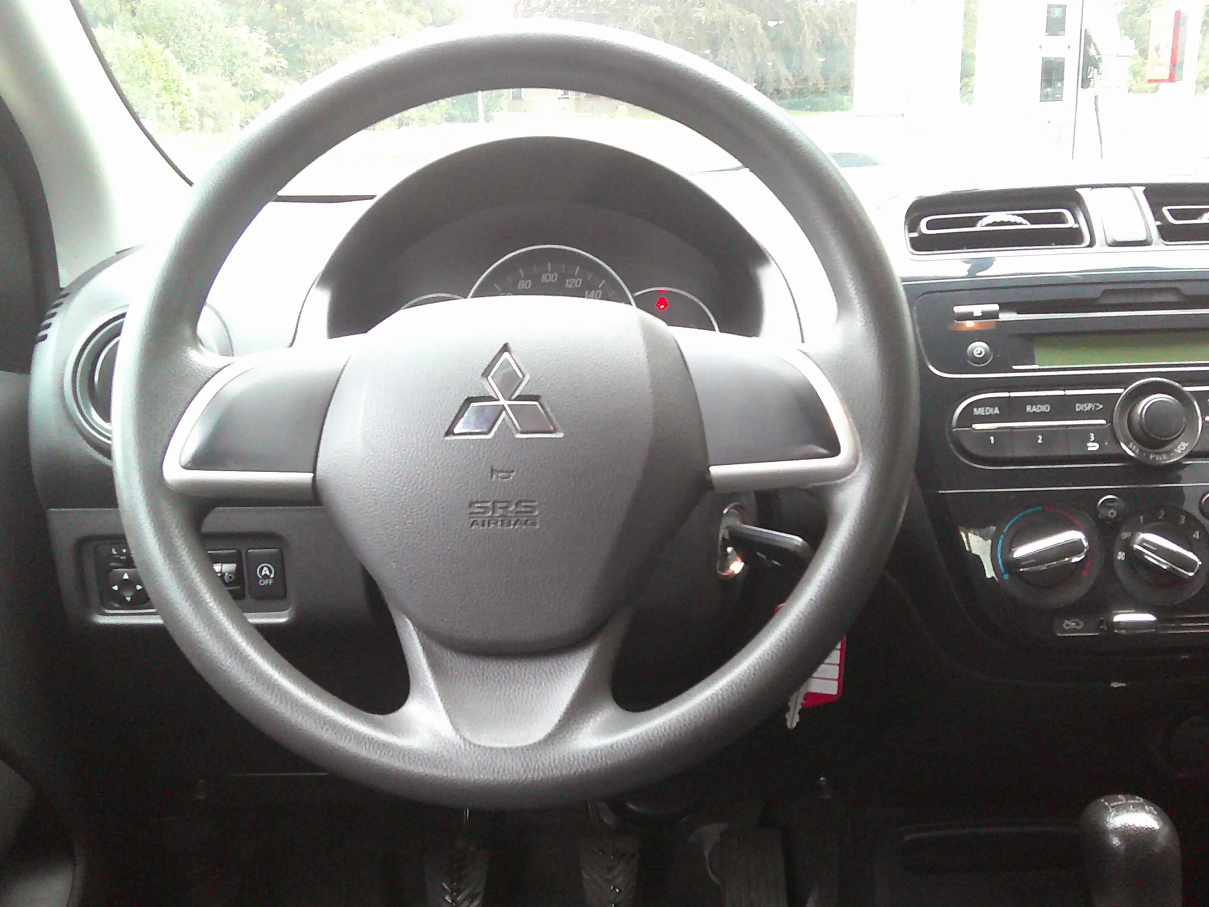 Mitsubishi Space Star 1.0 Cool+ Staat in De Krim — photo 13
