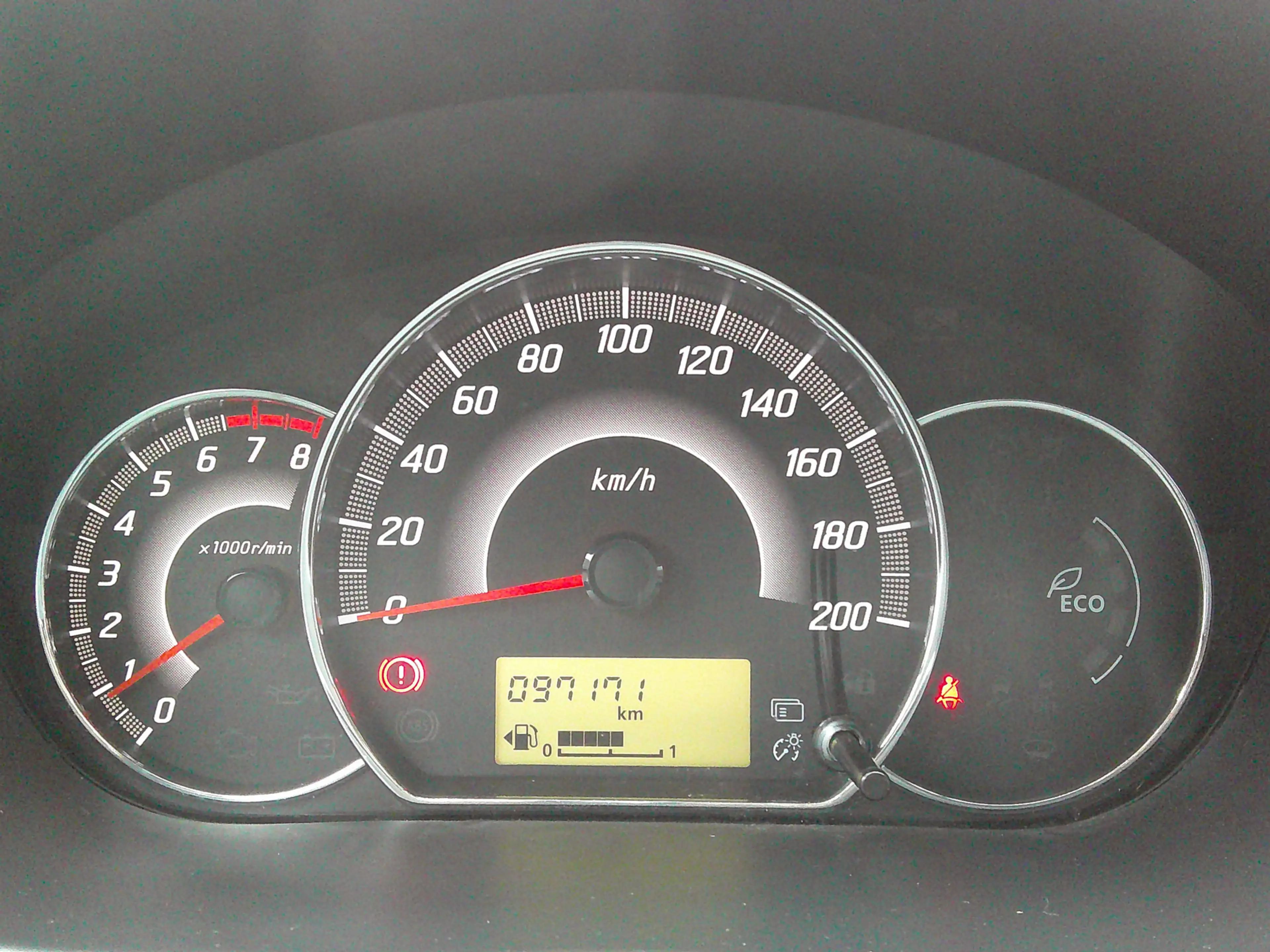 Mitsubishi Space Star 1.0 Cool+ Staat in De Krim — photo 20