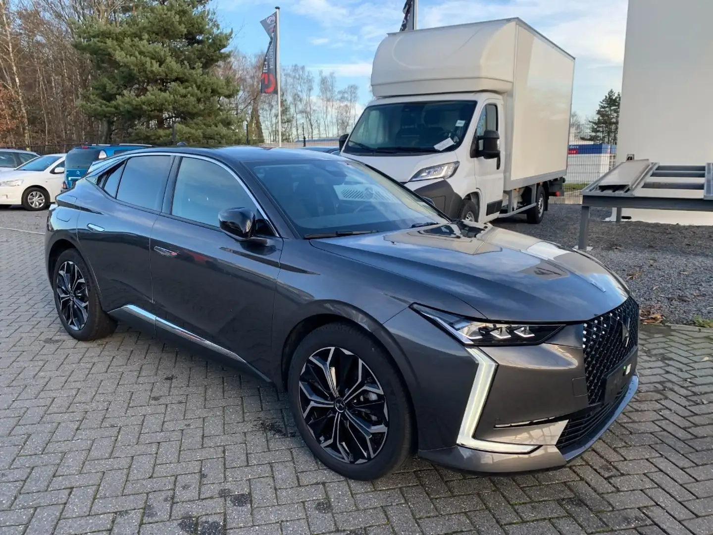 DS Automobiles DS 4 Hybrid 145 pk Opera Gris - 1
