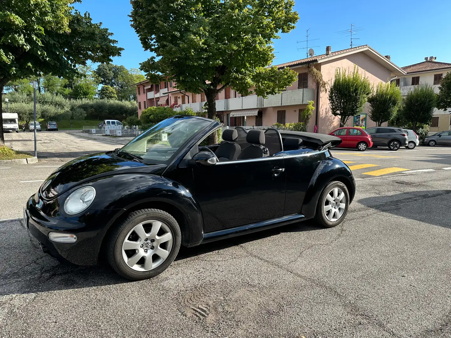 Volkswagen New Beetle New Beetle 1.6 2005 RESTAURO TOTALE Nero - 1