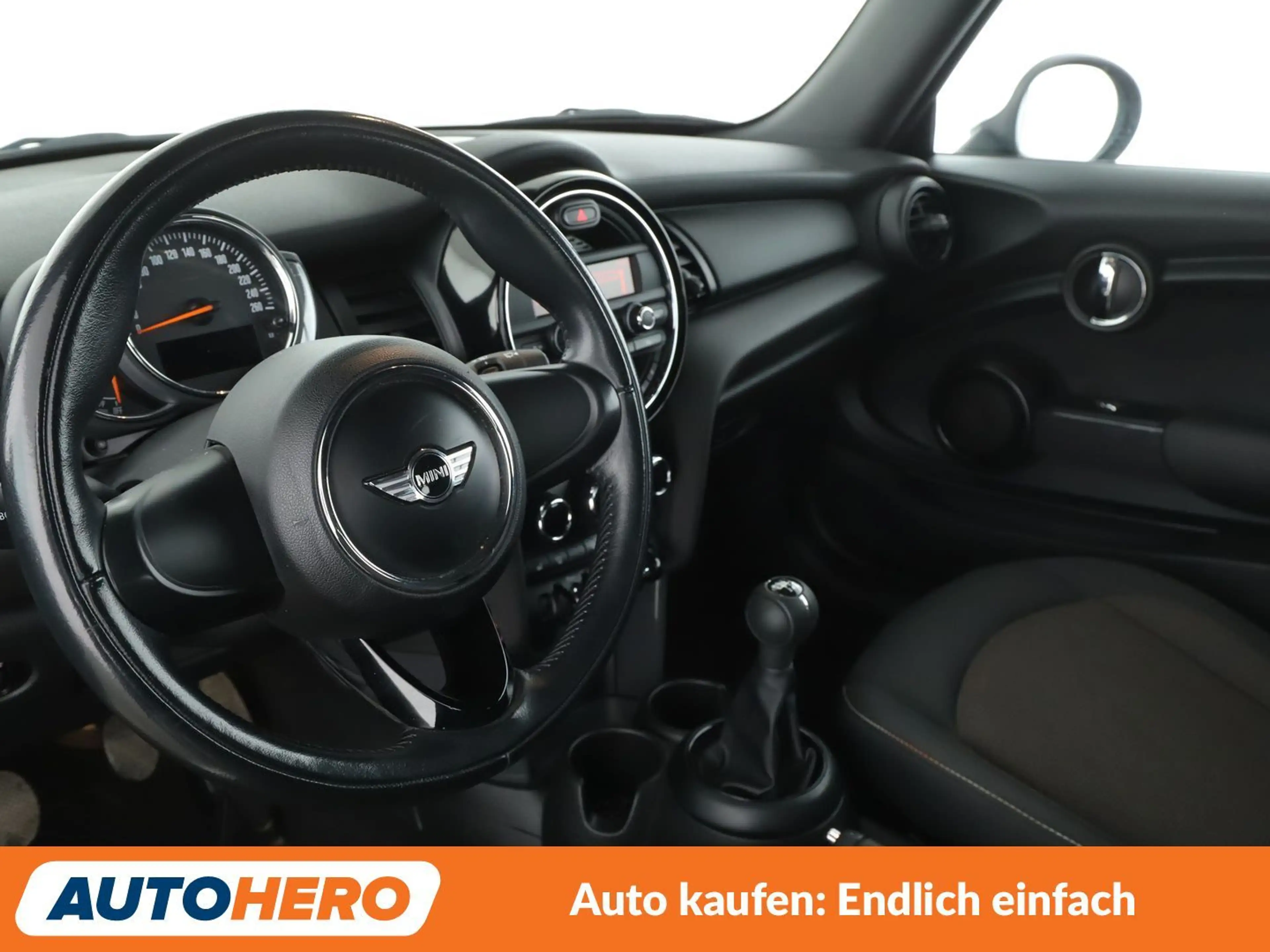 MINI One Cabrio One *PDC*SHZ*KLIMA*GARANTIE* — photo 11