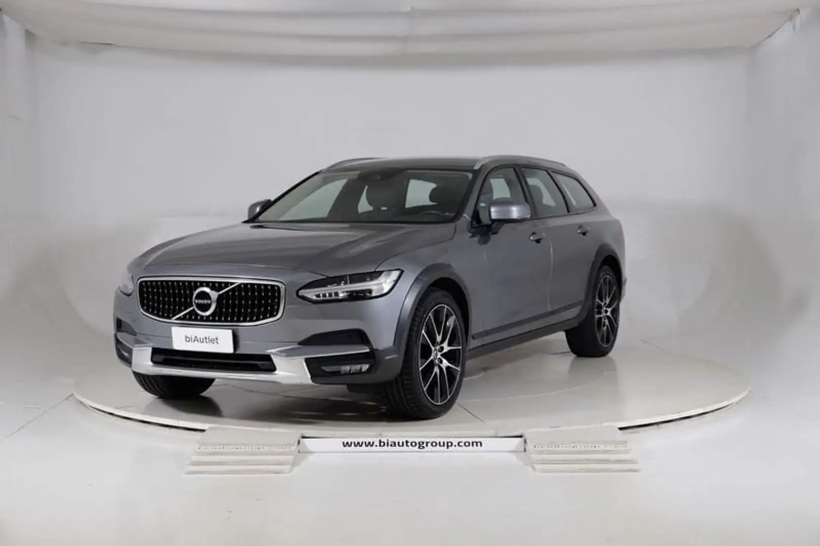 Volvo V90 Cross Country V90 2016 Cross Country Diesel 2.0 d4 Pro awd Gris - 1