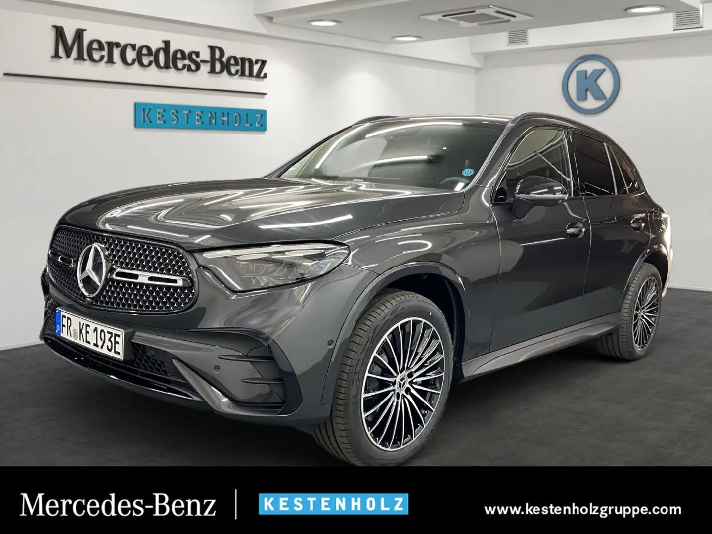 Mercedes-Benz GLC 300 de 4Matic AMG+AHK+EASY-PACK+DIGITAL+360° Grau - 1