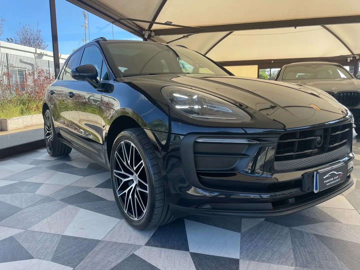 Porsche Macan Macan I 2022 2.0 265cv pdk PRONTA CONSEGNA!!! Nero - 2