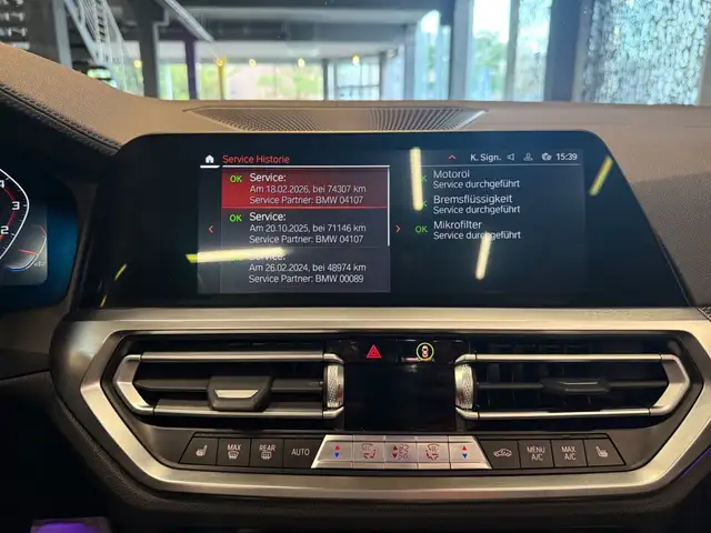 BMW M4 view 22