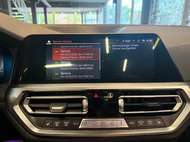 BMW M4 view 23
