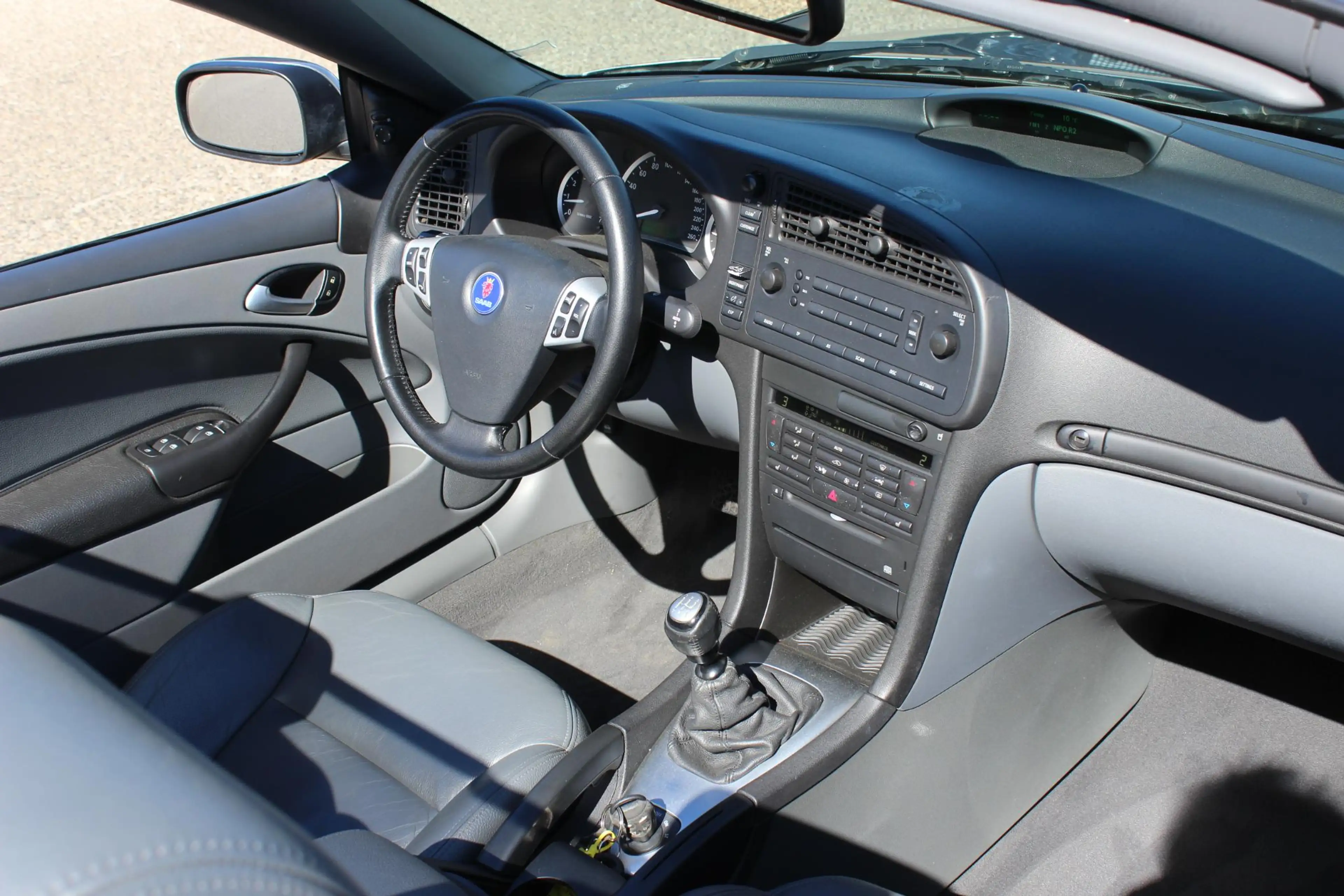 Saab 9-3 Cabrio 1.8t Vector — photo 6