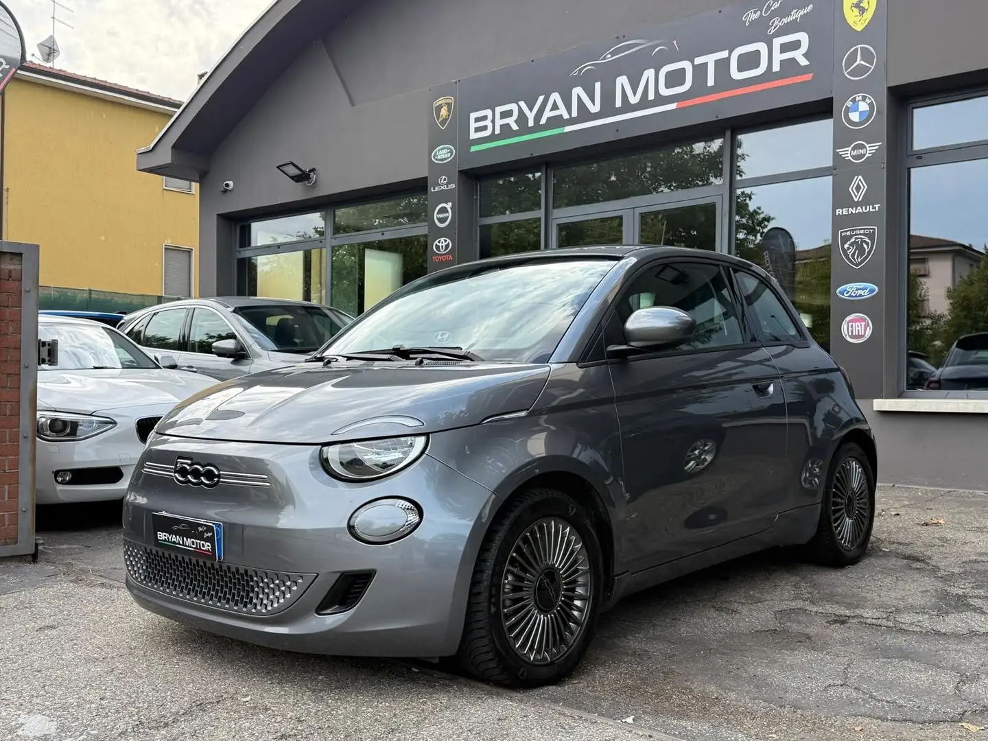Fiat 500 500e Berlina 42 kWh Icon Grigio - 2