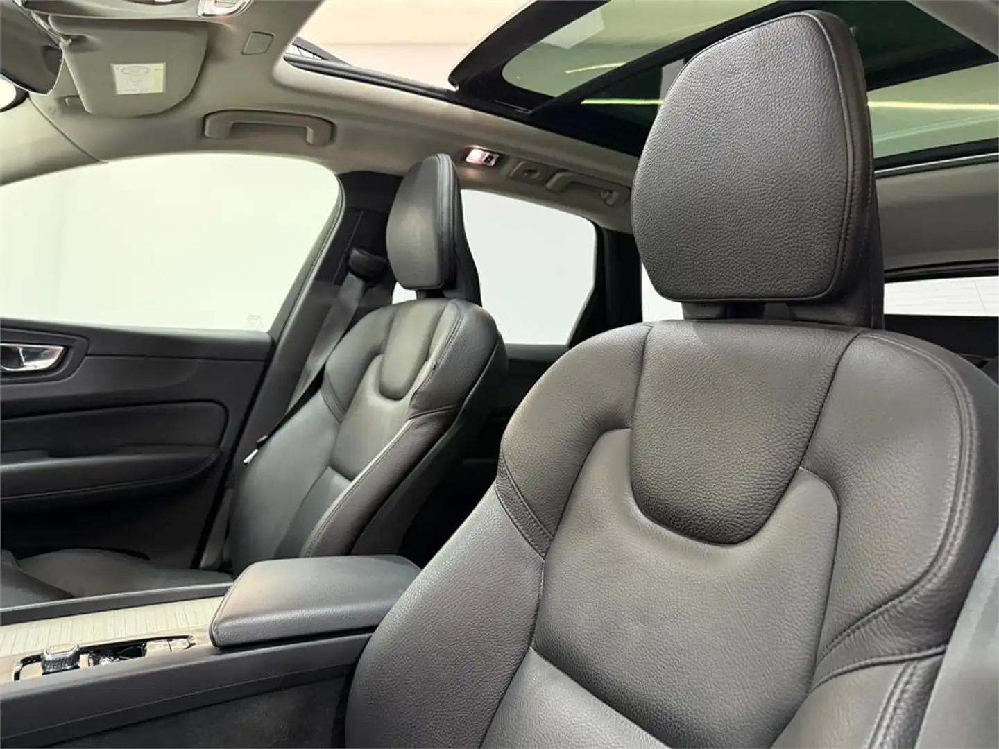 Volvo XC60 2.0 T6 AWD Recharge Inscription Auto - 2