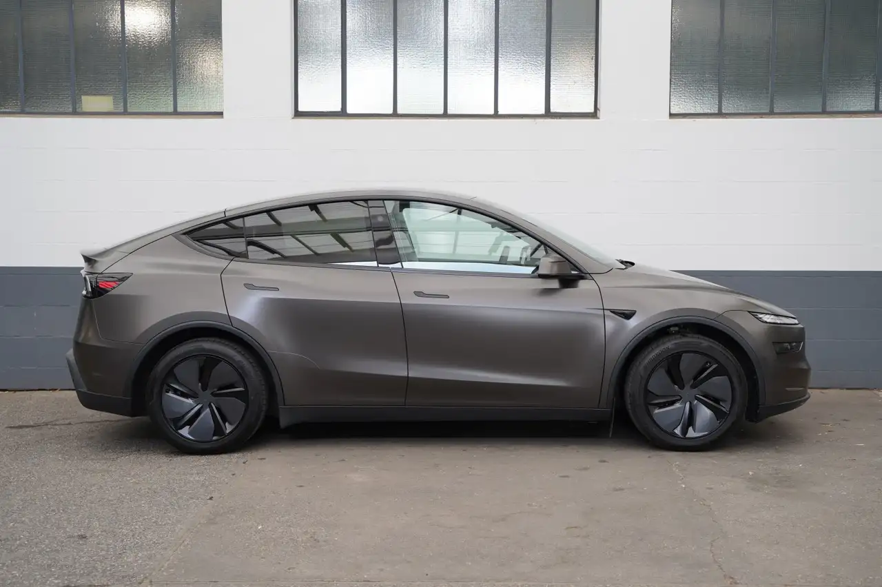 Tesla Model Y RWD Premium *AHK*foliert*, миниатюра 26