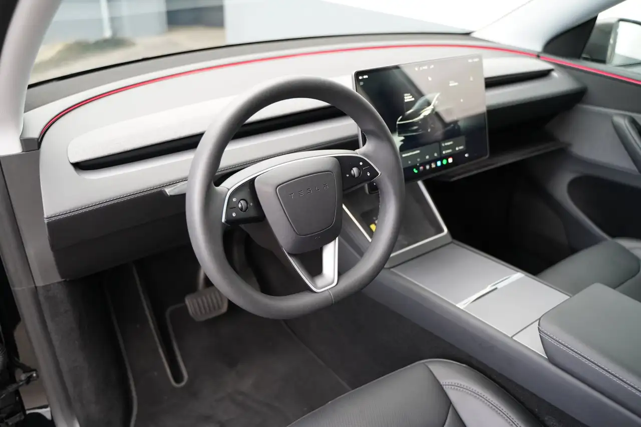 Tesla Model Y RWD Premium *AHK*foliert*, миниатюра 11