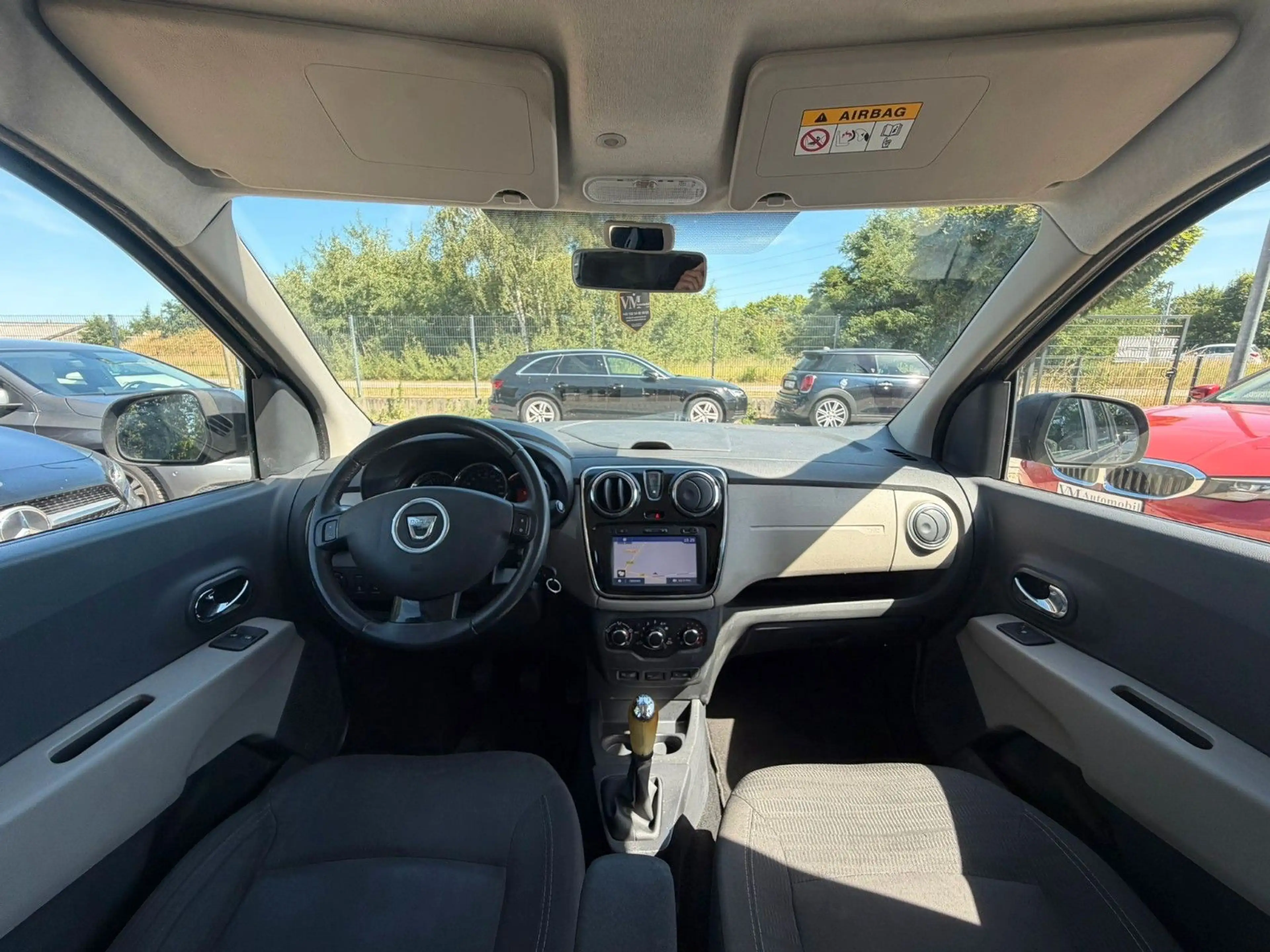 Dacia Lodgy Laureate AWR*Navi*Klima*Tempo — photo 7