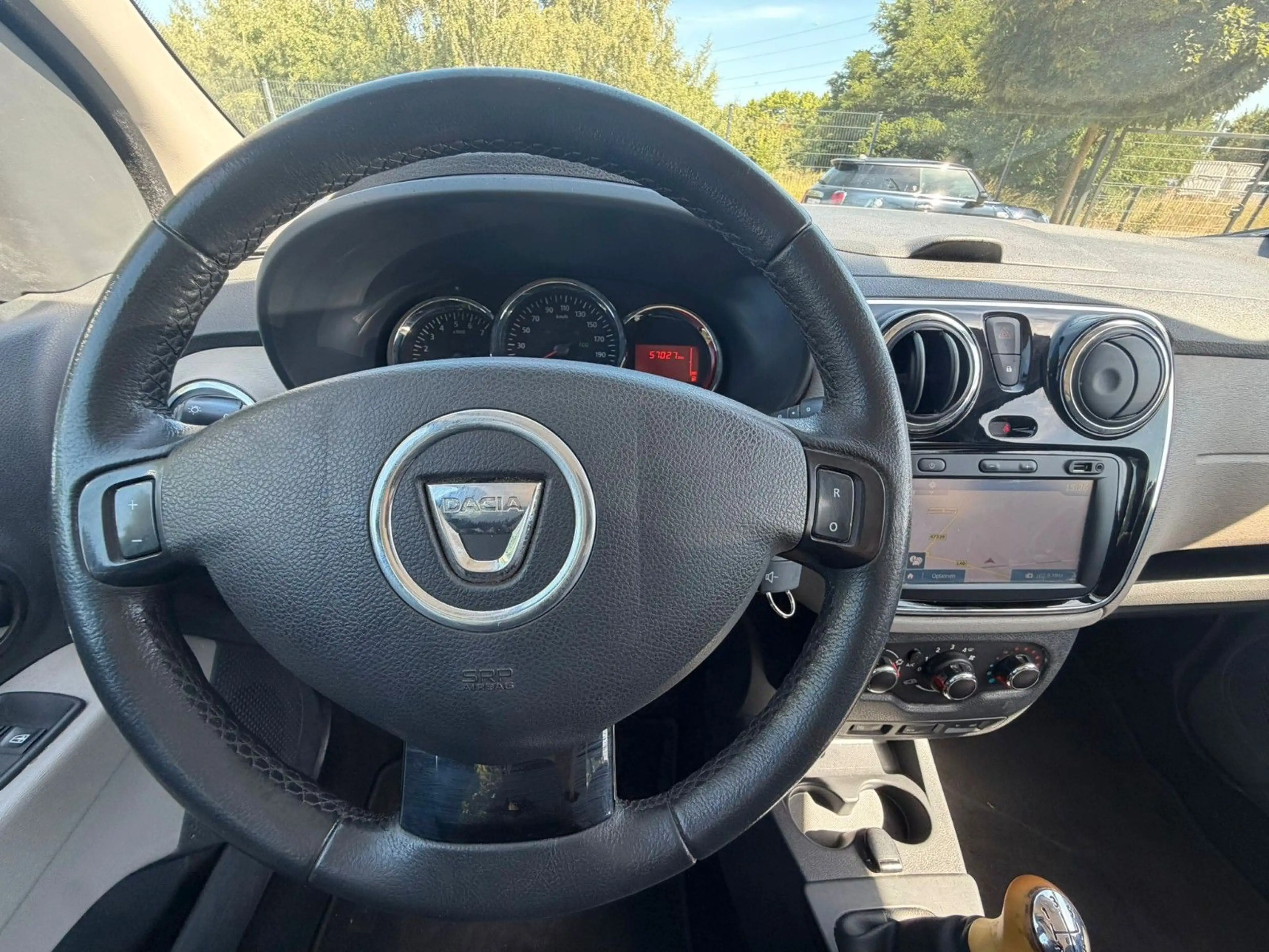 Dacia Lodgy Laureate AWR*Navi*Klima*Tempo — photo 9