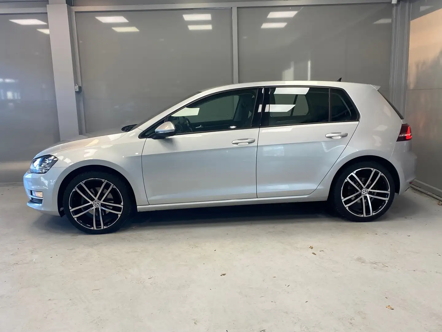 Volkswagen Golf 1.4 TSI ACT Highline | XENON | SPORTSTOELEN | 18 " Gris - 2