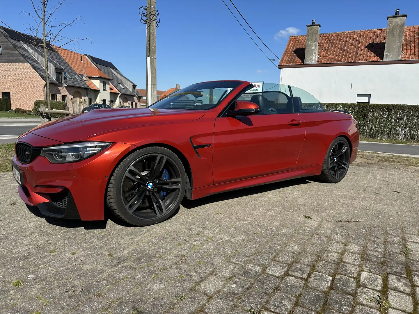 BMW M4 Cabrio - 1