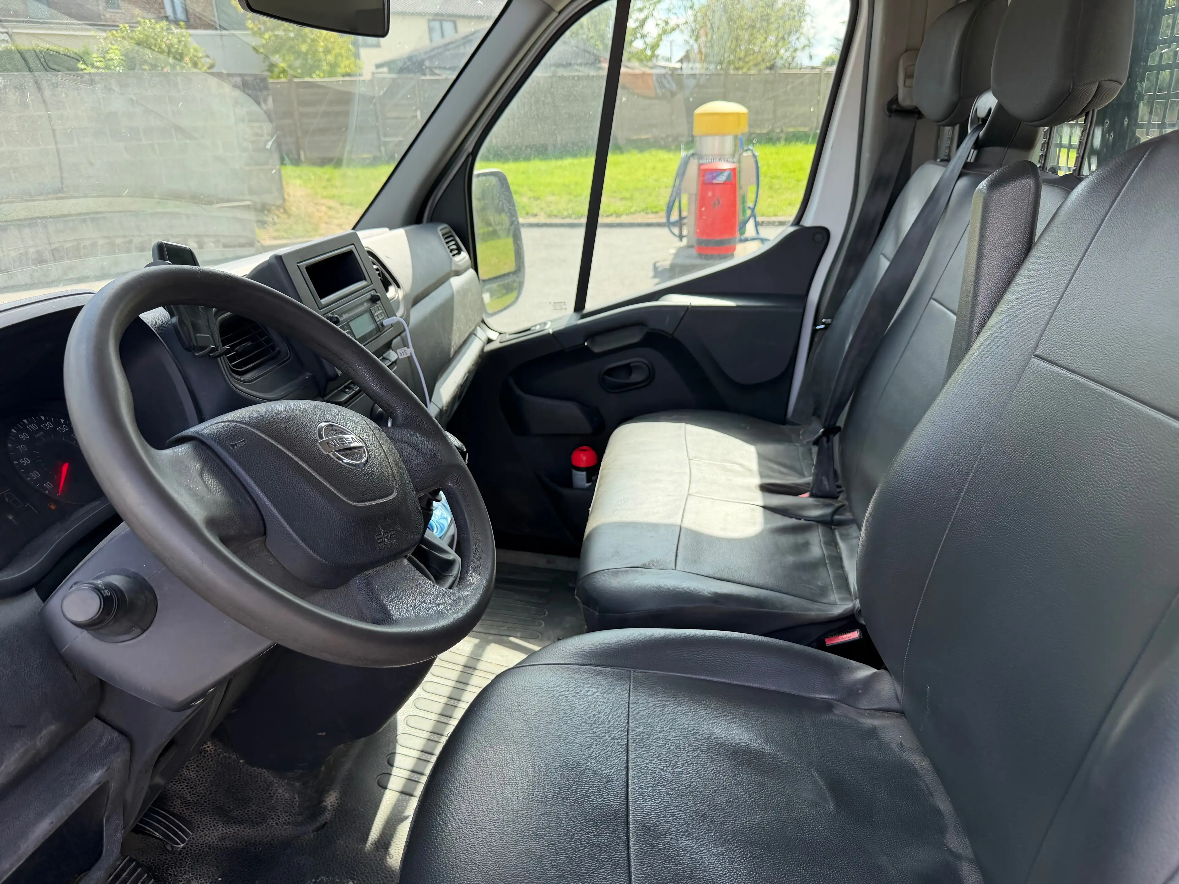 Nissan NV400 2.3 dCi — photo 6