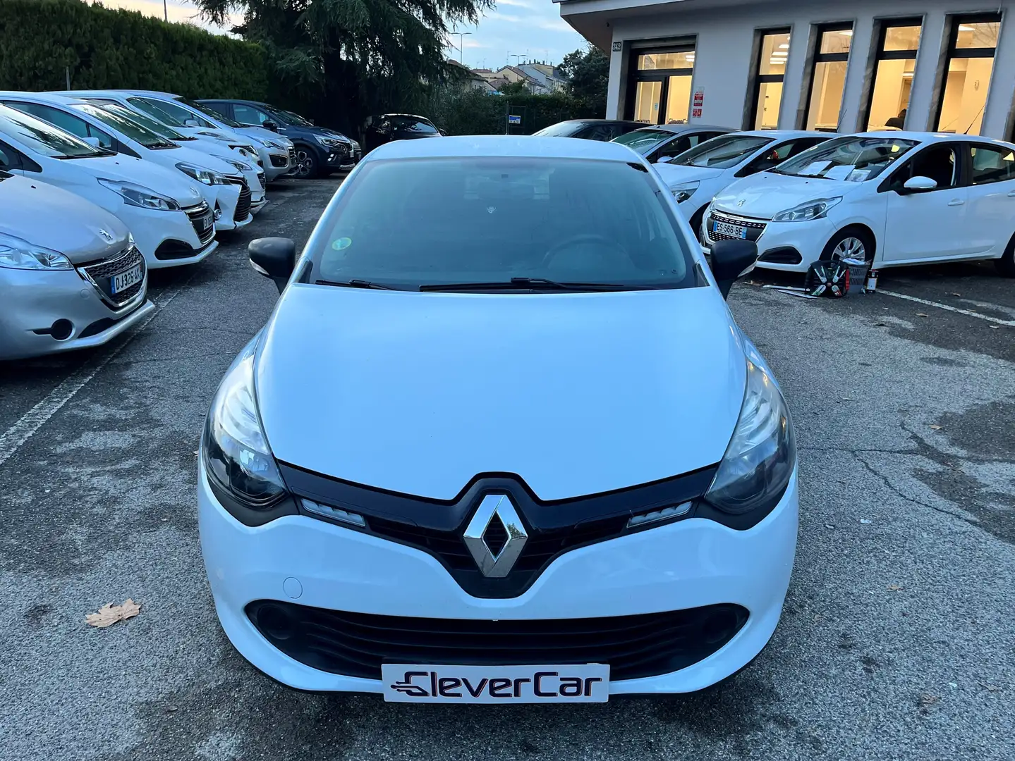 Renault Clio Life 1.5 dci *NEOPATENTATI-NAVIGATORE* Bianco - 2
