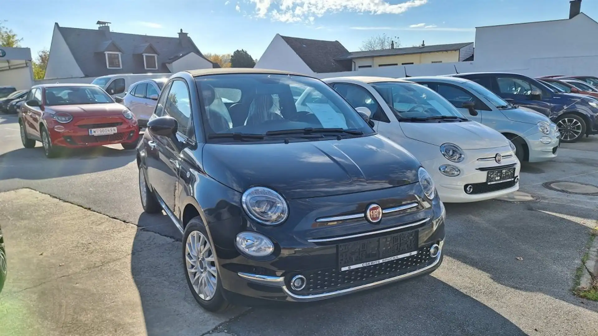 Fiat 500 C Hybrid DolceVita Schwarz - 2