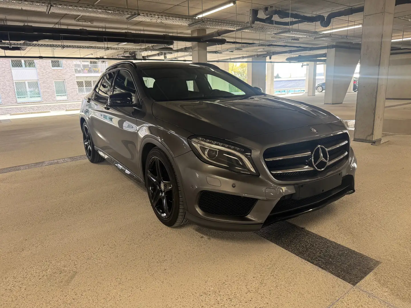 Mercedes-Benz GLA 200 GLA 200 Argent - 2