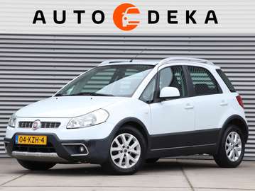 1.6-16V Emotion Automaat *Klimaatreg.*Cruisecontr.
