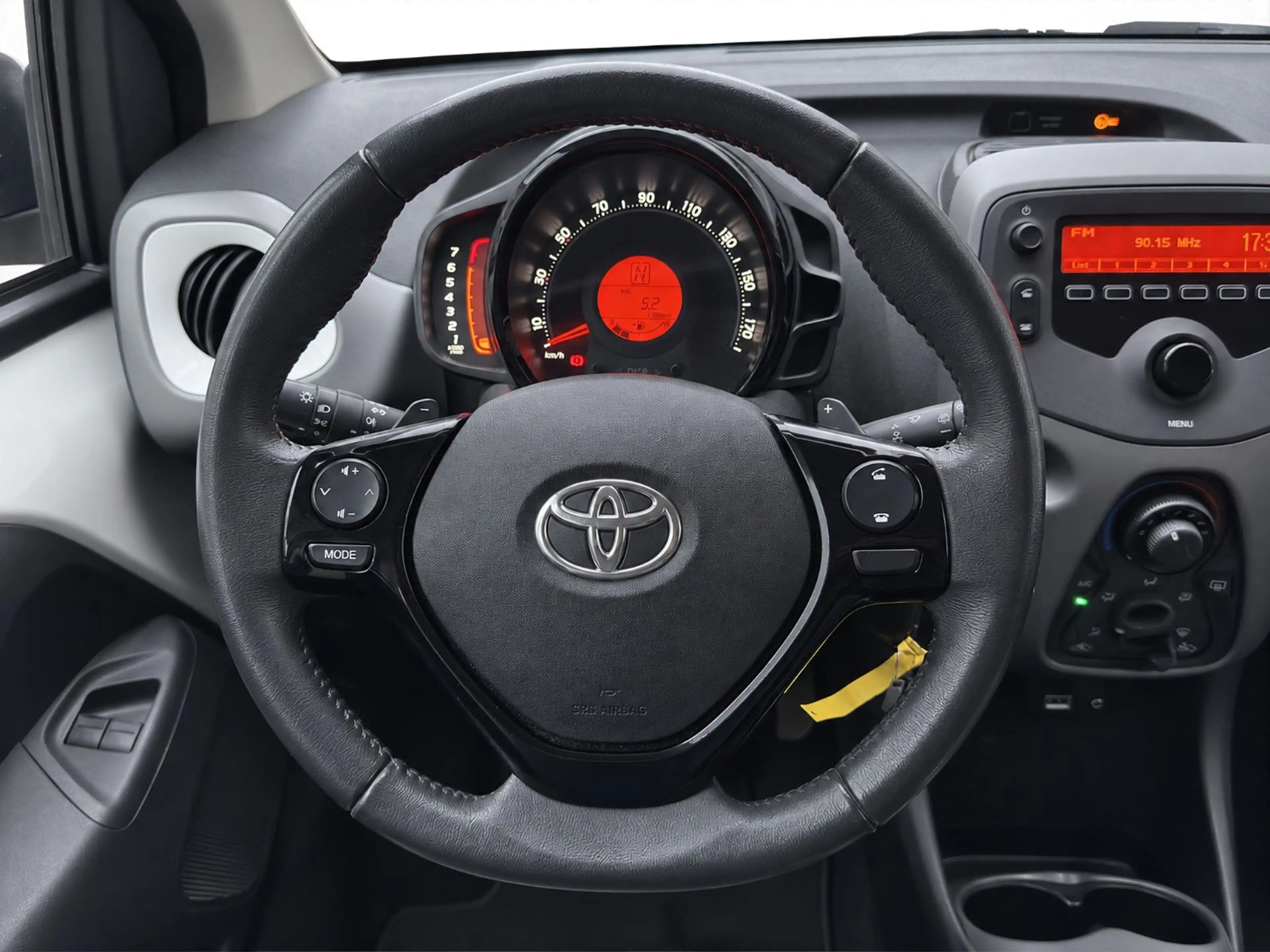 Toyota Aygo x-play Automatik *2.Hand/USB/AUX/Bluetooth* — photo 11