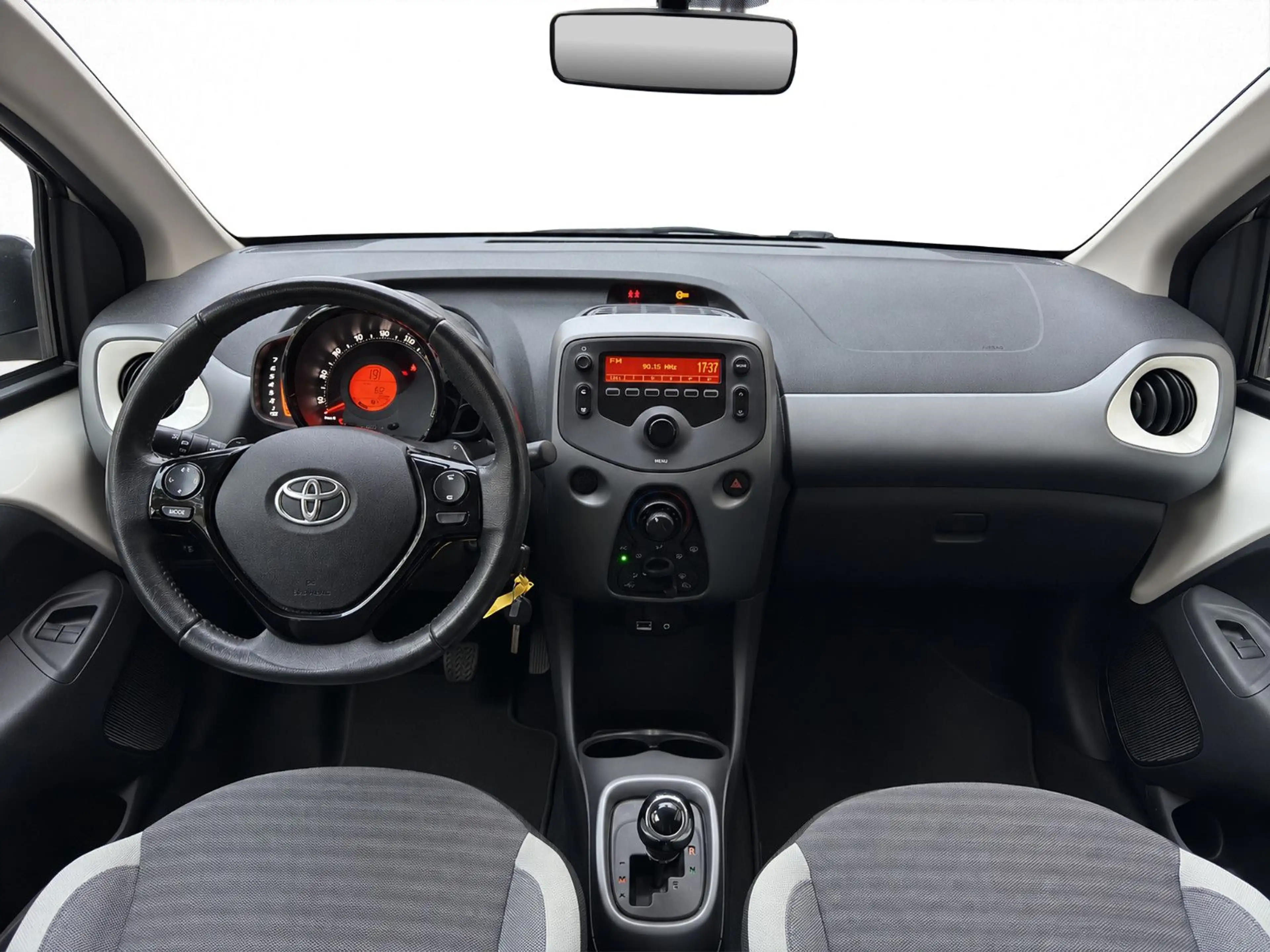Toyota Aygo x-play Automatik *2.Hand/USB/AUX/Bluetooth* — photo 10