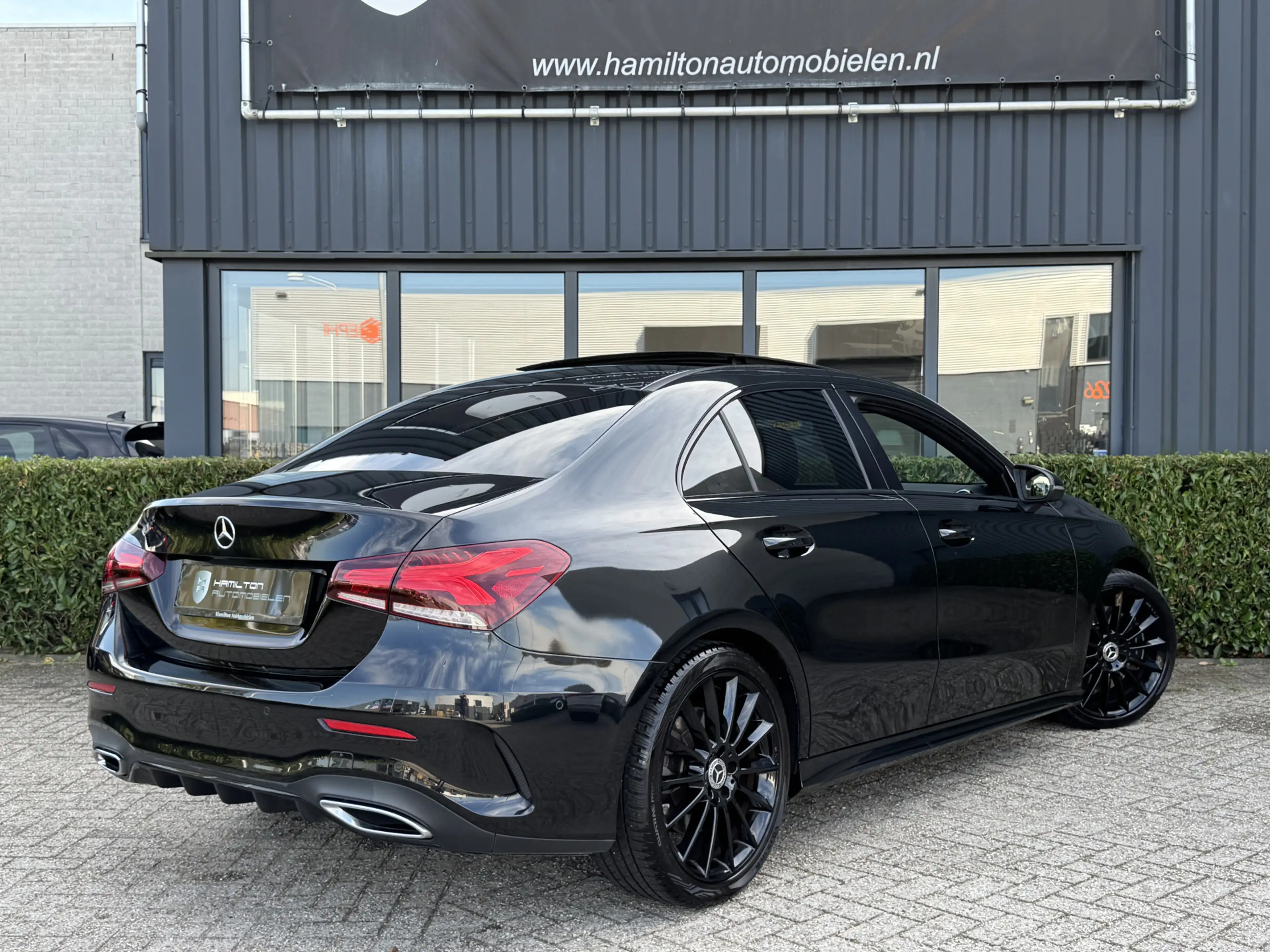 Mercedes-Benz A 250 A AMG Limousine 225pk Aut. Premium Plus Night pakk — photo 2