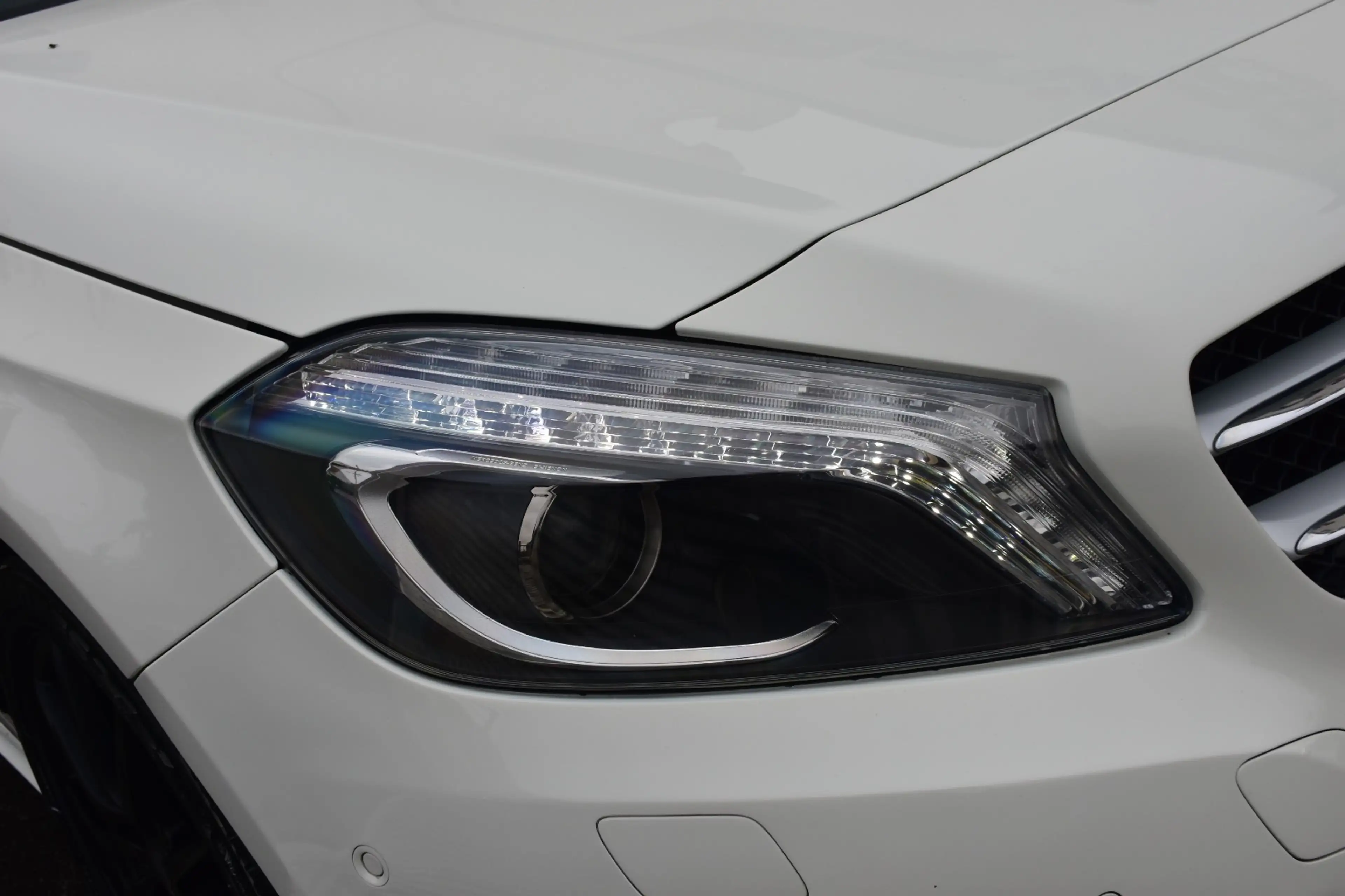 Mercedes-Benz A 180 I Navi / Xenon / Leder / PDC / Verw Zetels / Garantie — photo 10