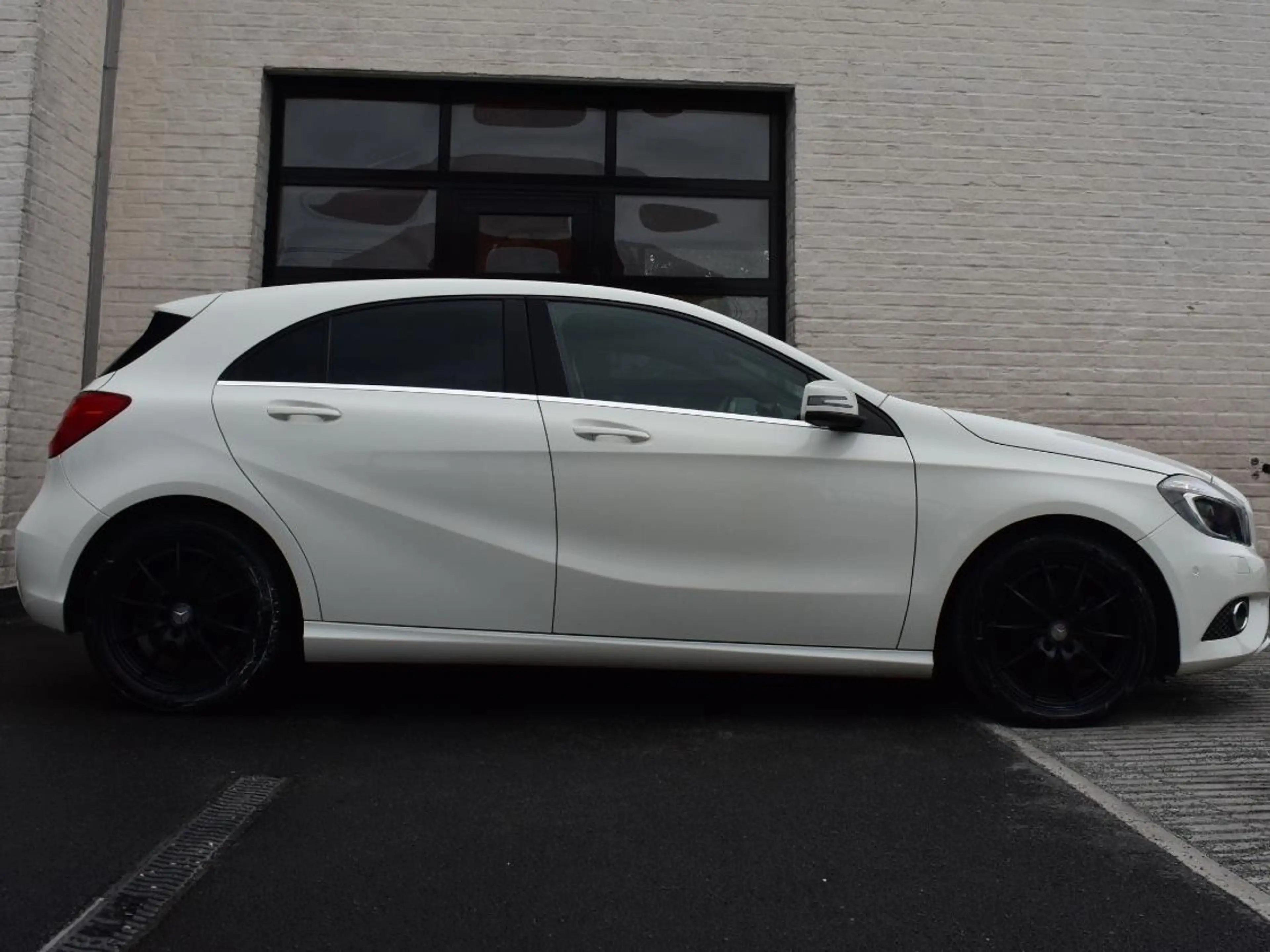 Mercedes-Benz A 180 I Navi / Xenon / Leder / PDC / Verw Zetels / Garantie — photo 8