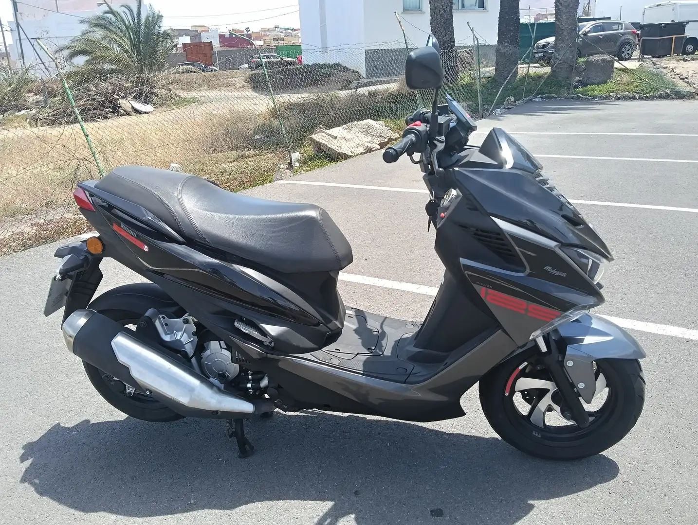 Malaguti mission 125 Negro - 2