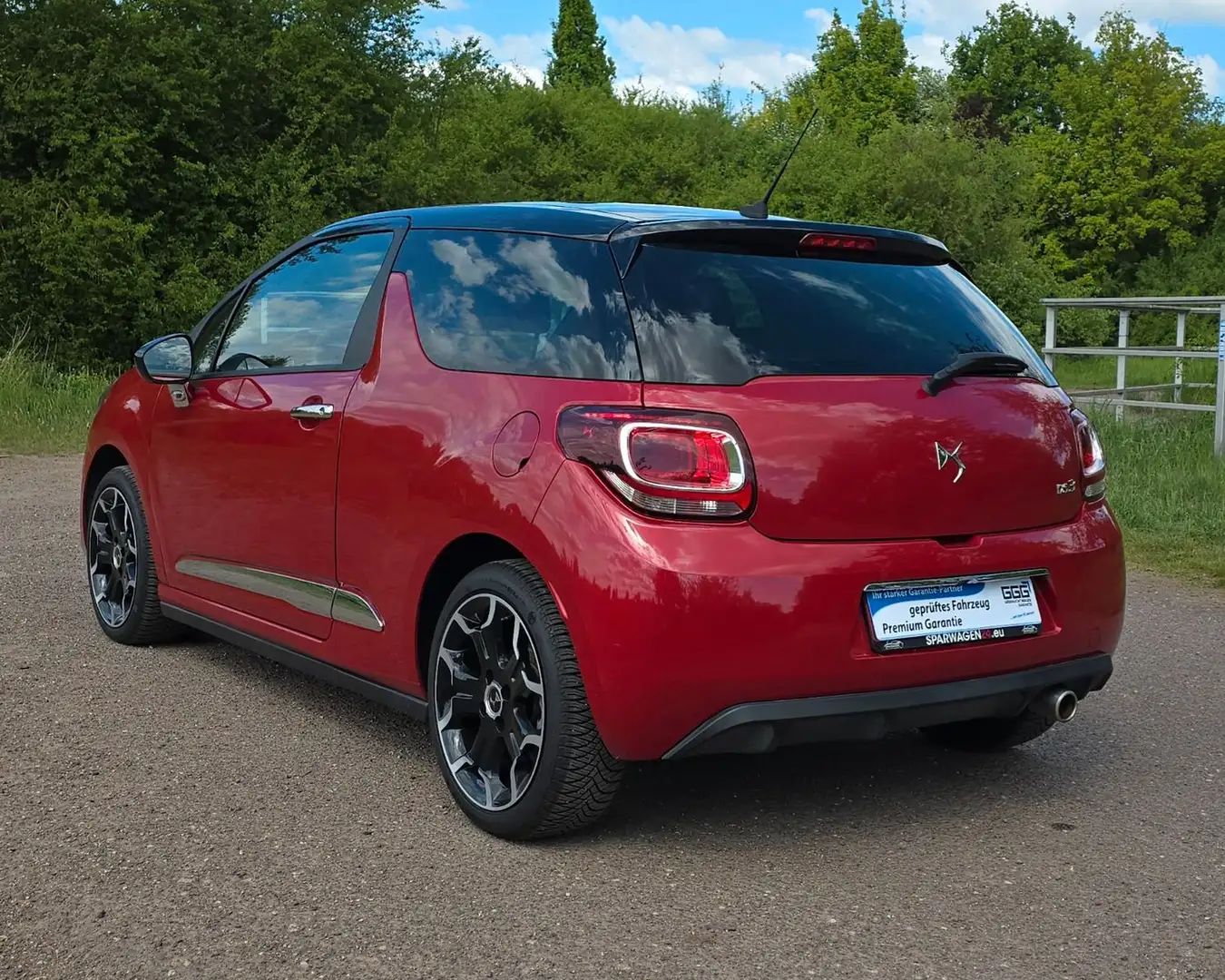 DS Automobiles DS 3 DS 3 Connected Chic crna - 2